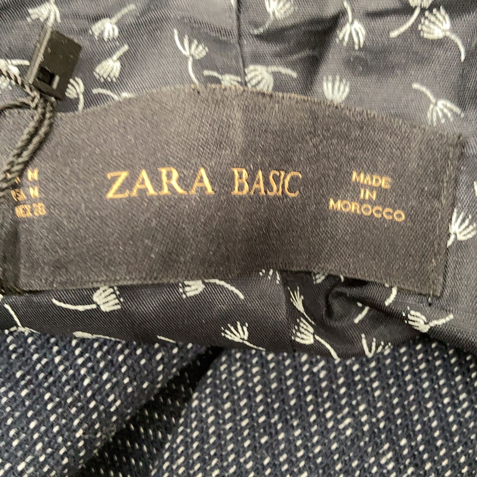 Zara Basic