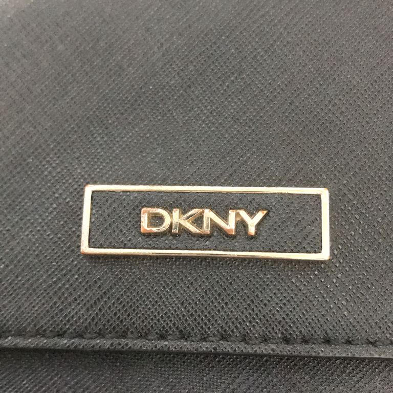 DKNY