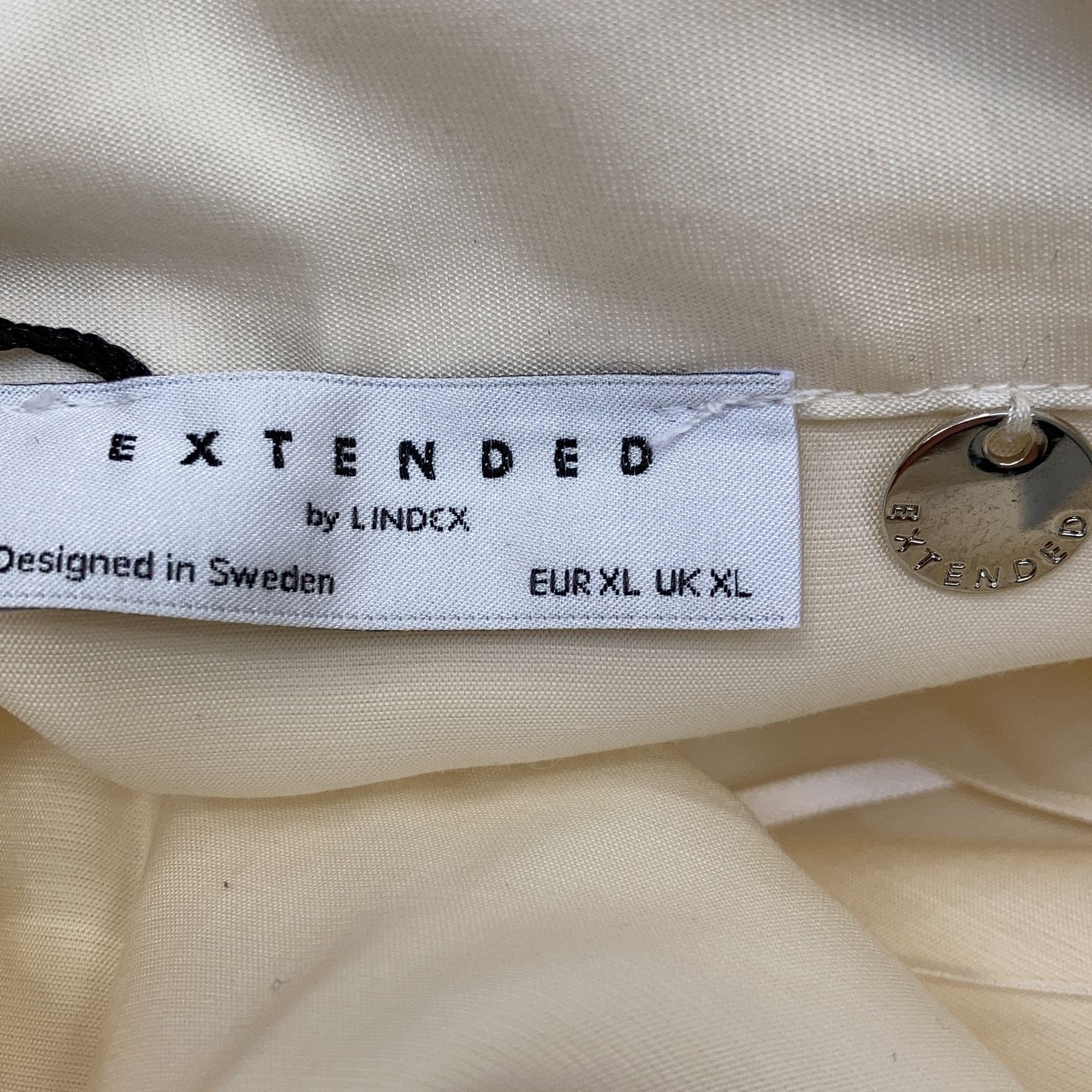 Extended by Lindex