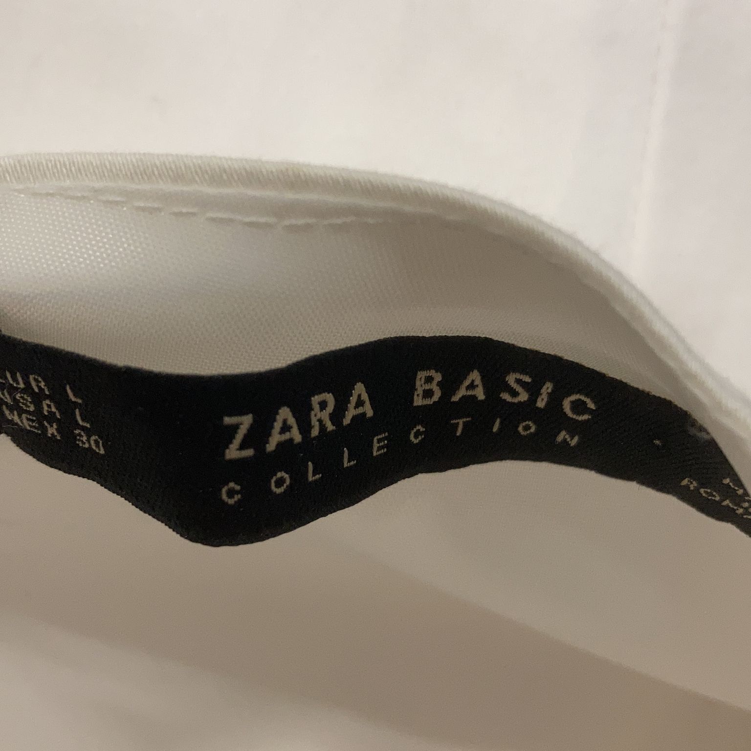 Zara Basic