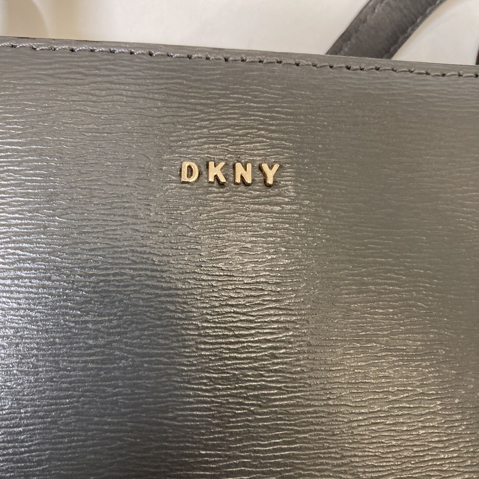 DKNY