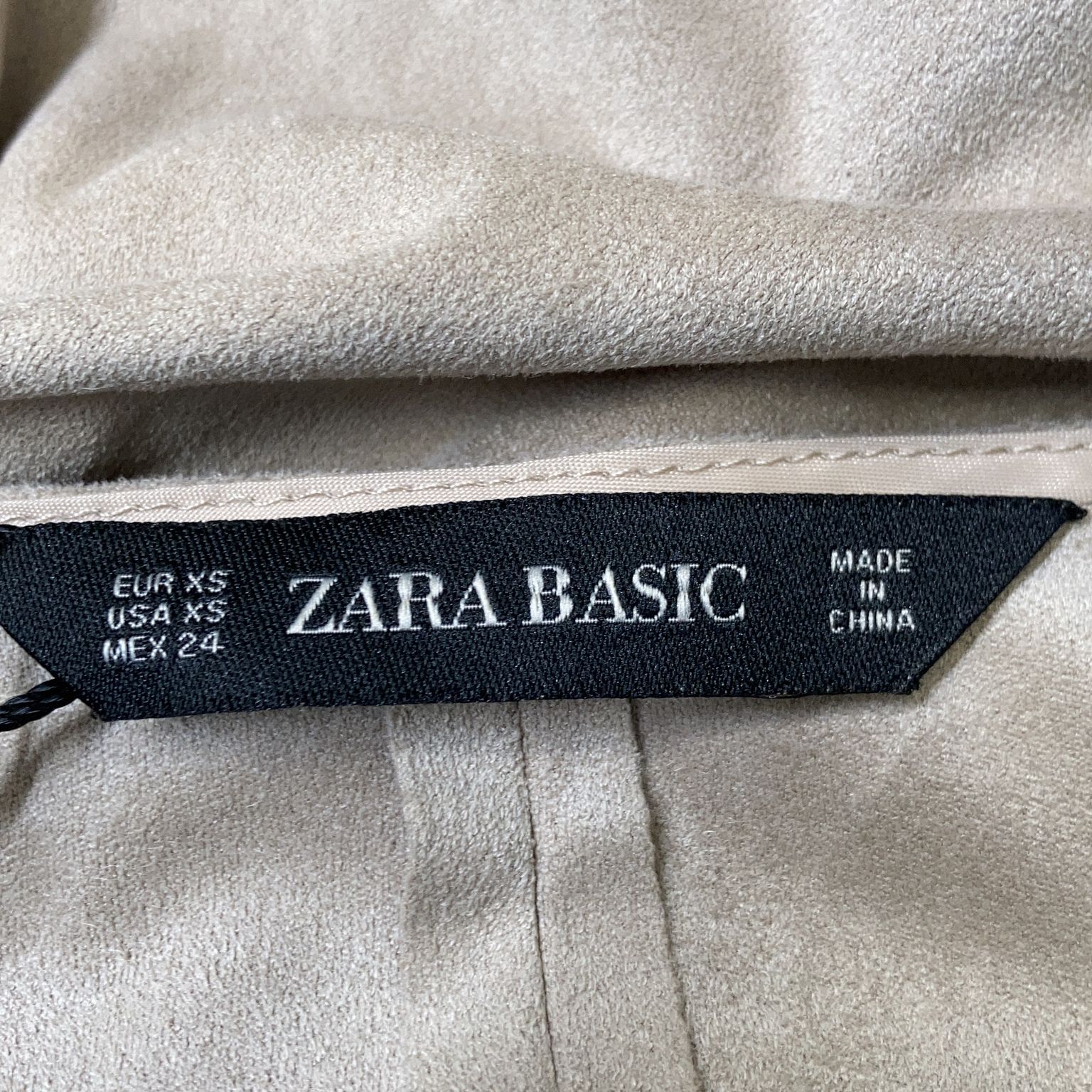 Zara Basic