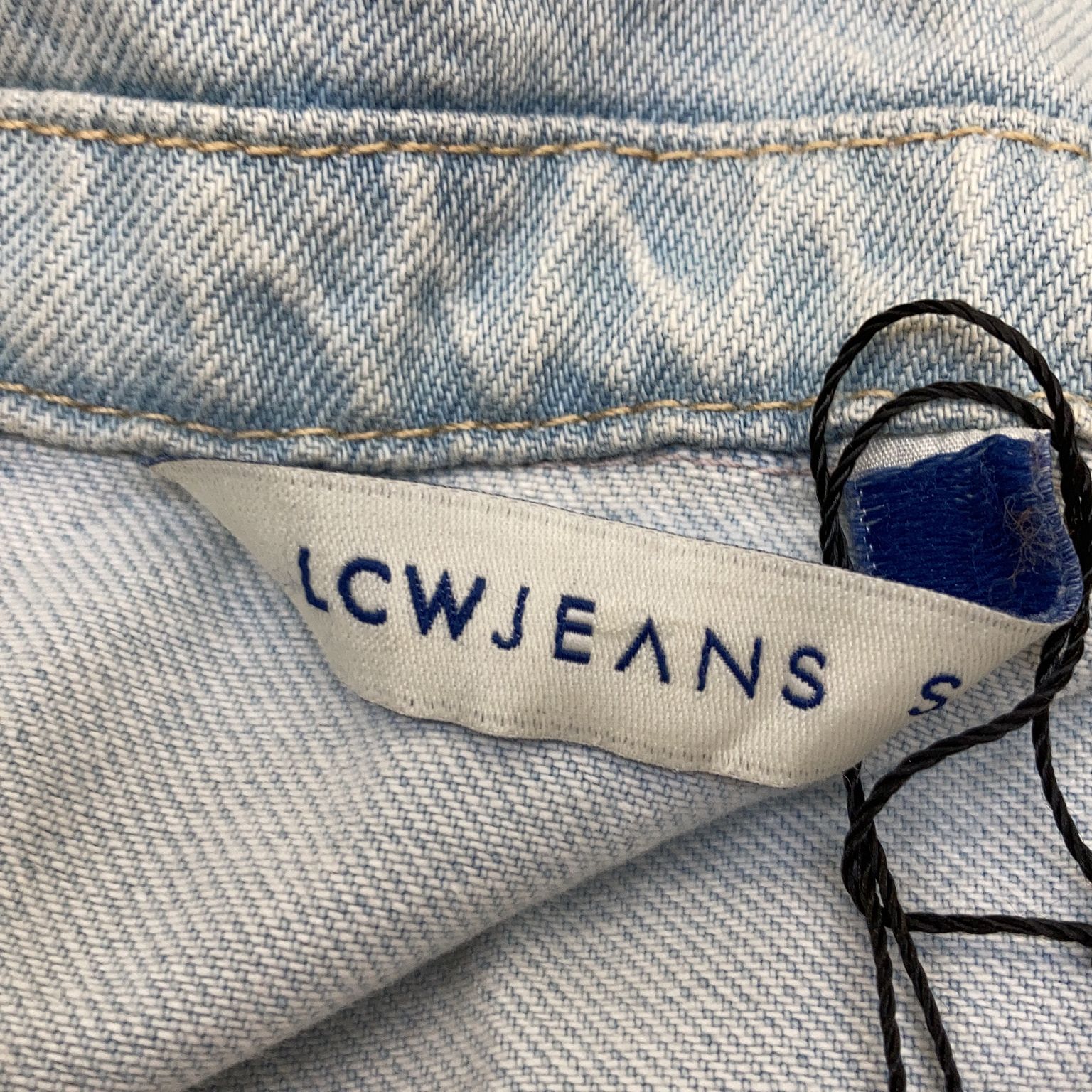 LCWJEANS