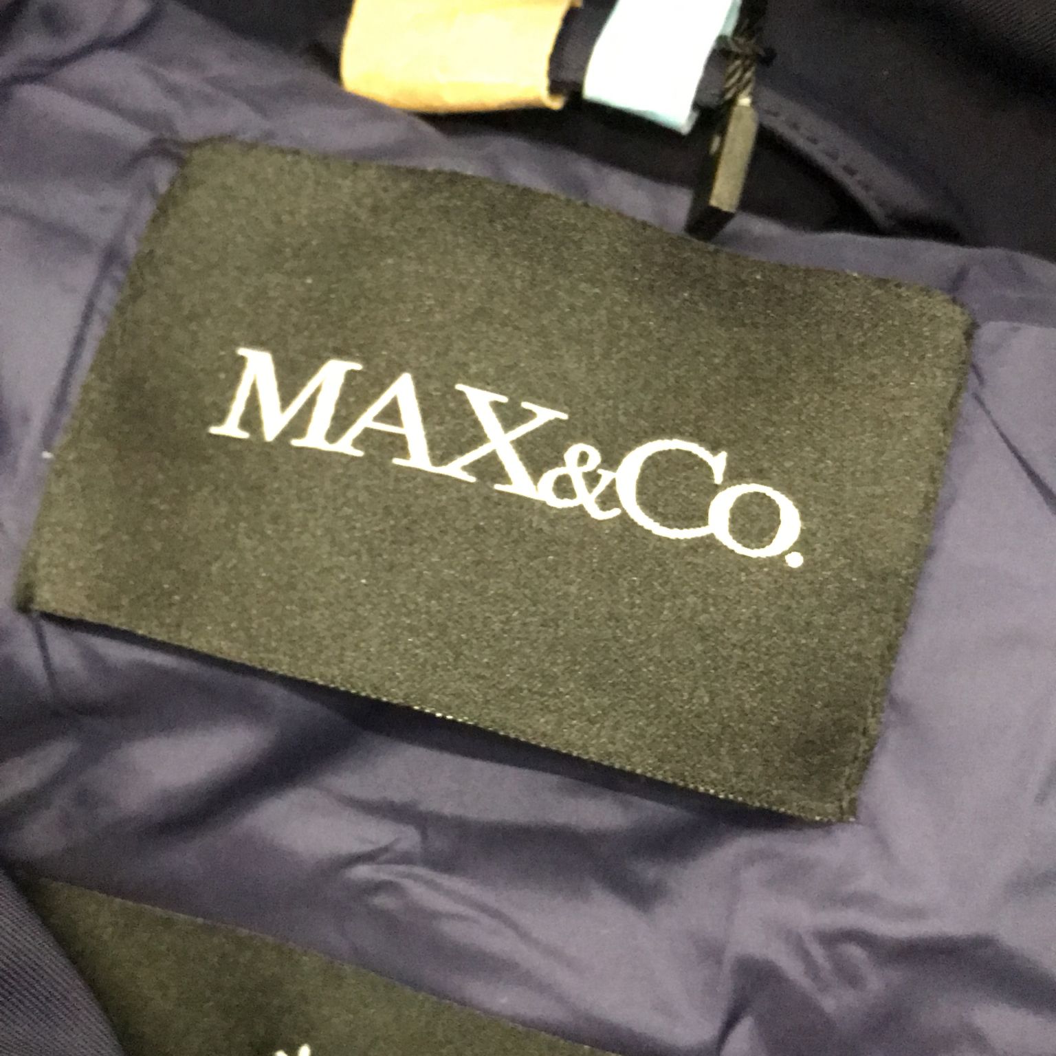 Max  Co