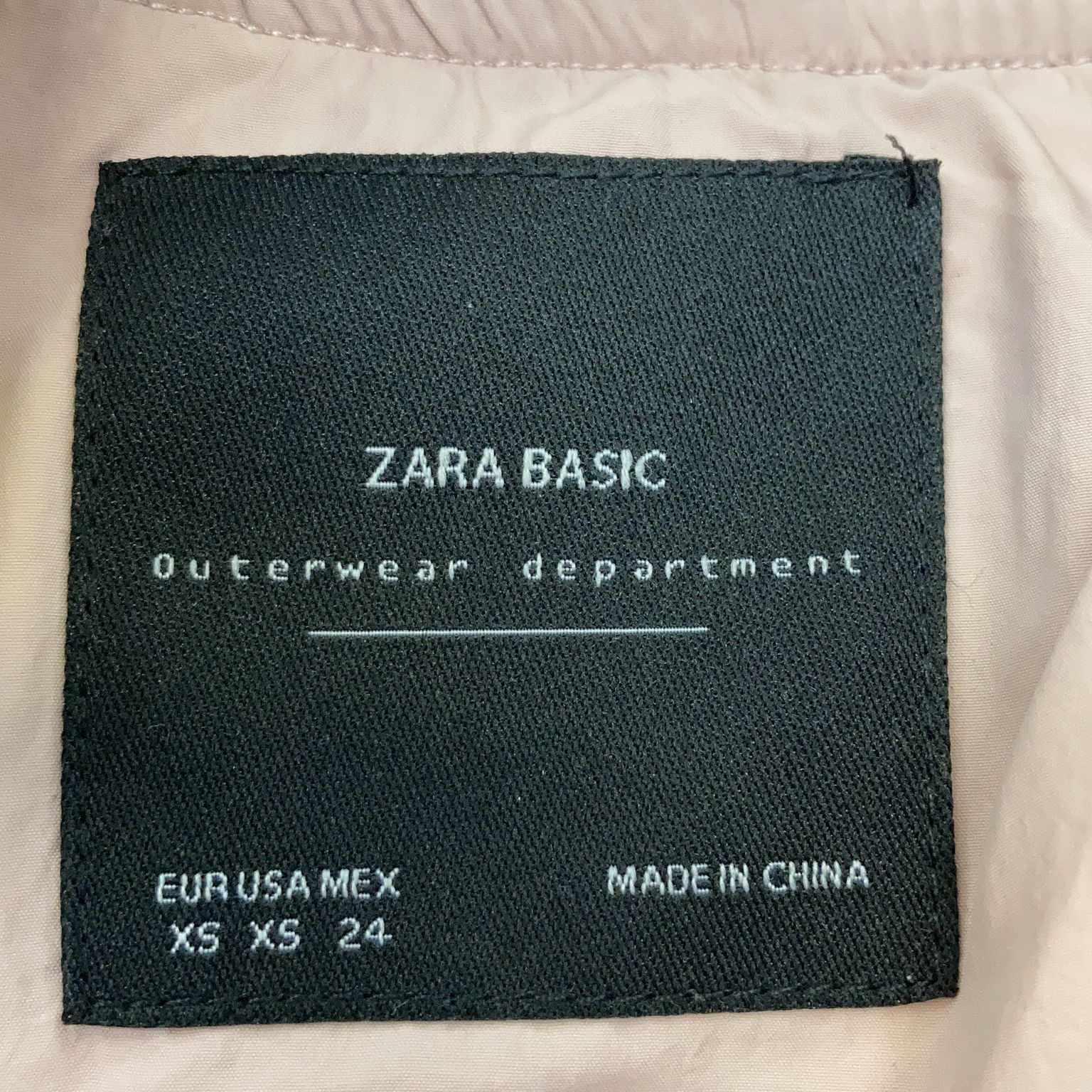 Zara Basic