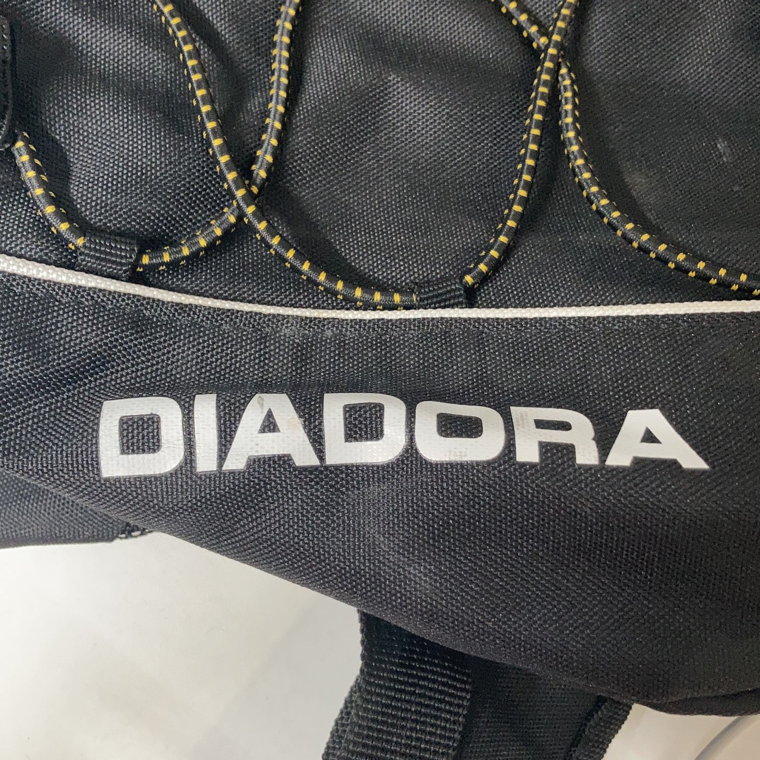 Diadora