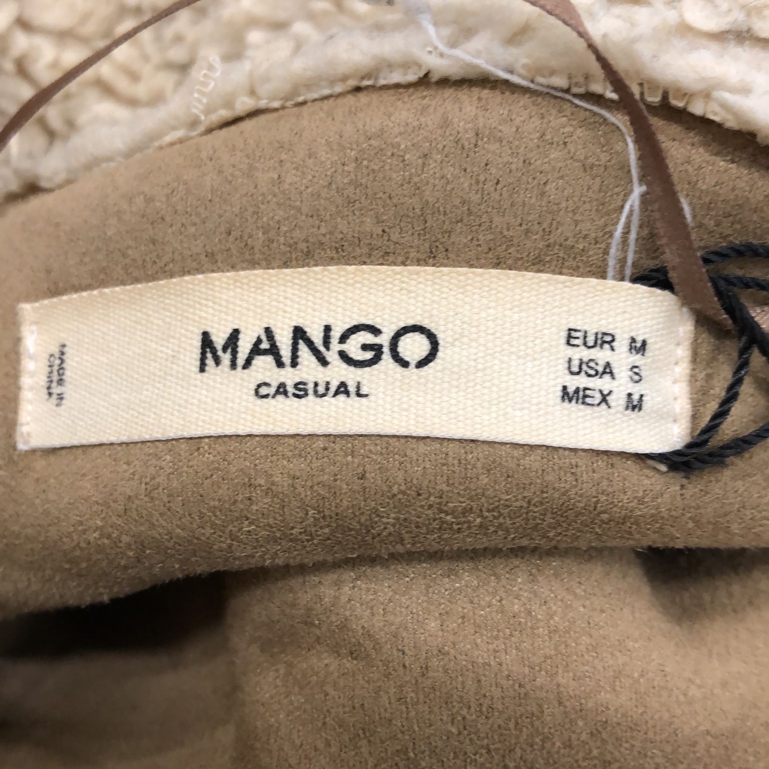 Mango Casual