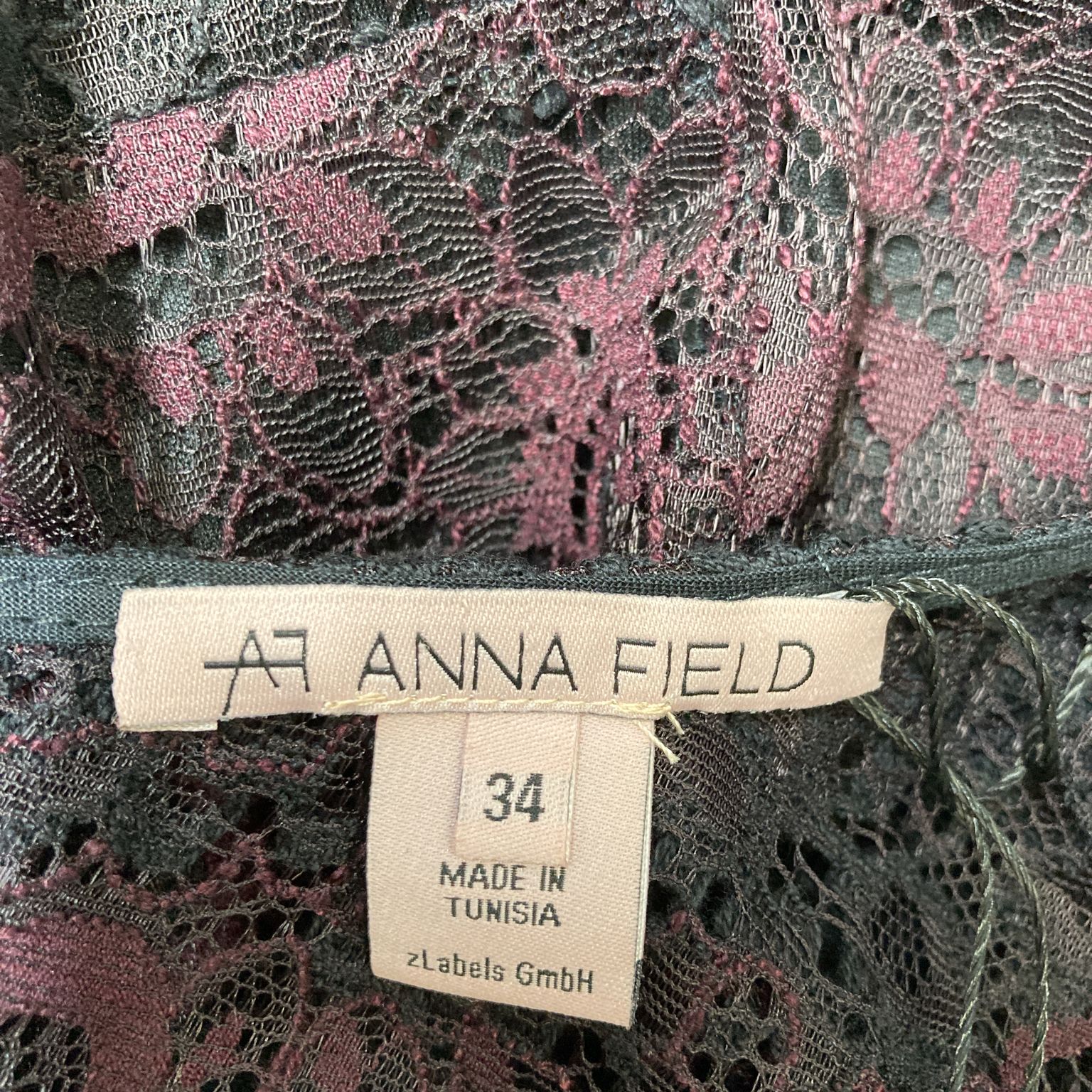 Anna Field