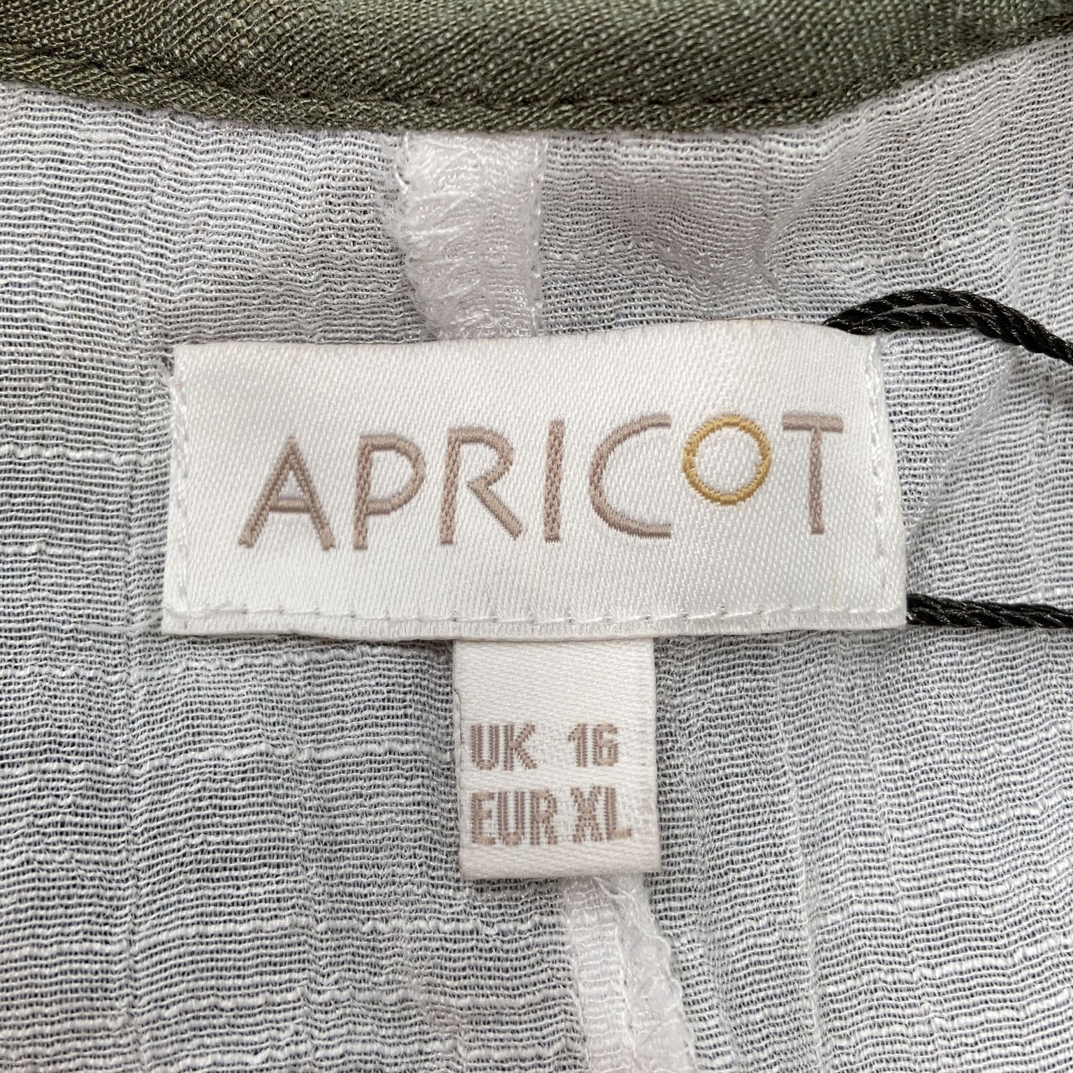 Apricot