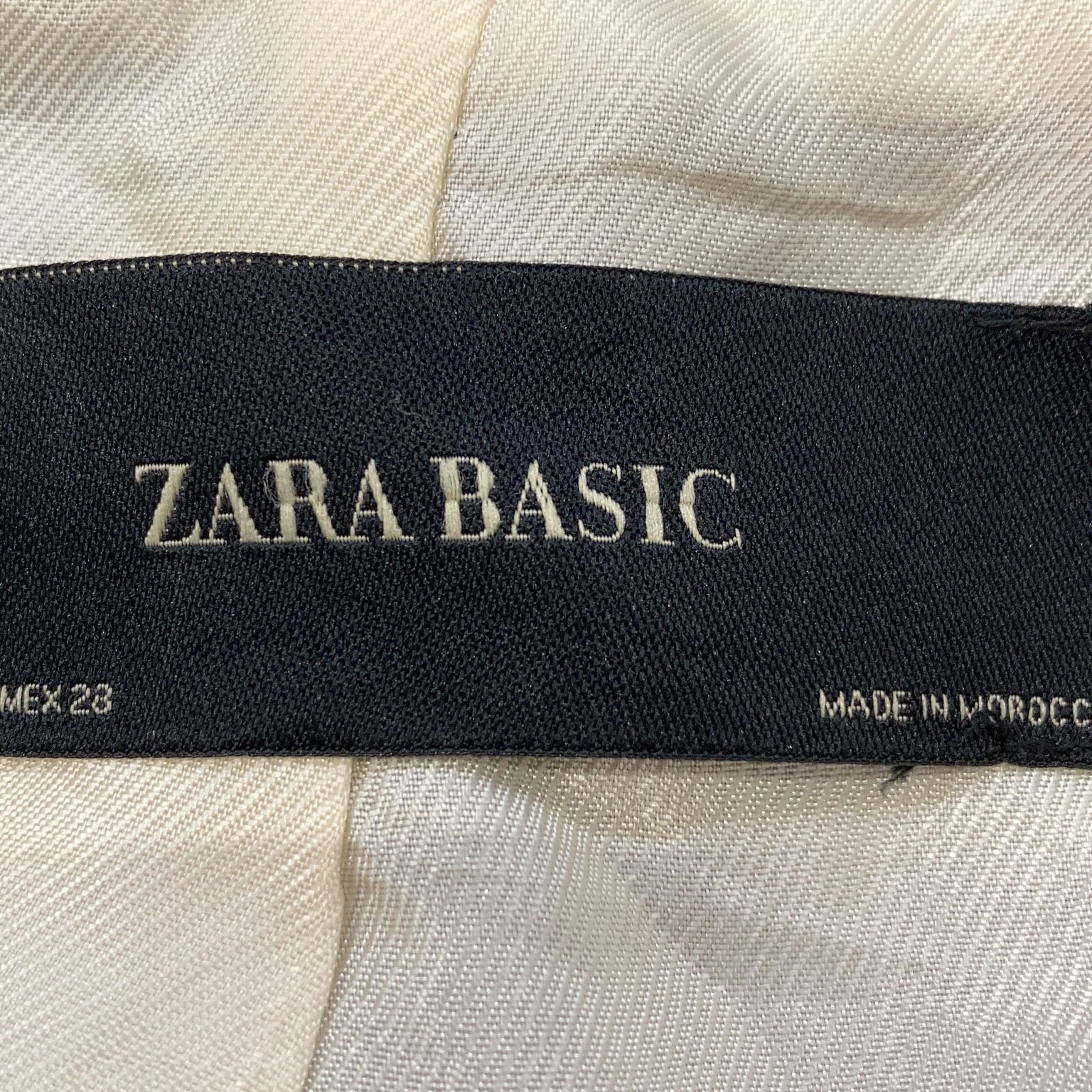 Zara Basic