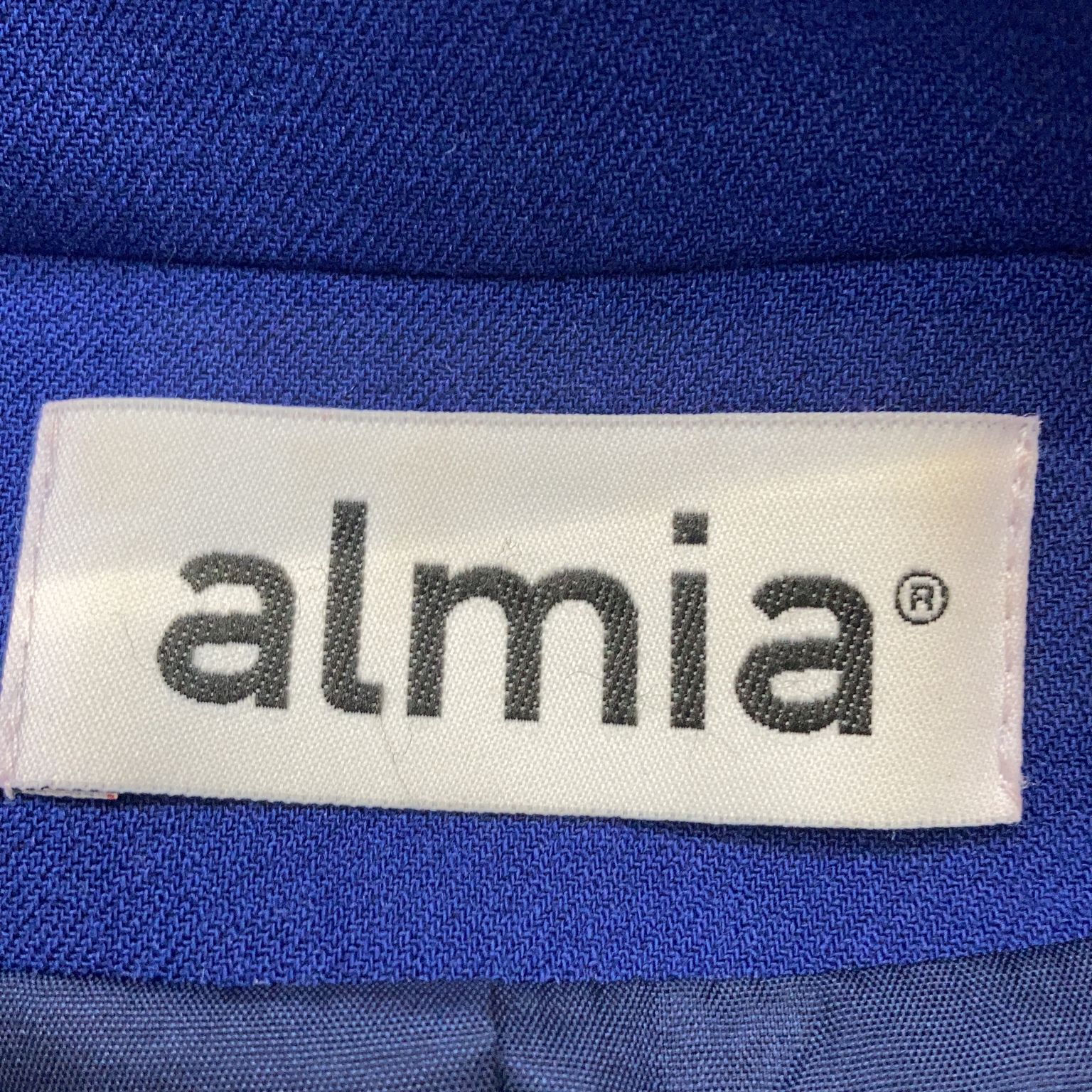 Almia