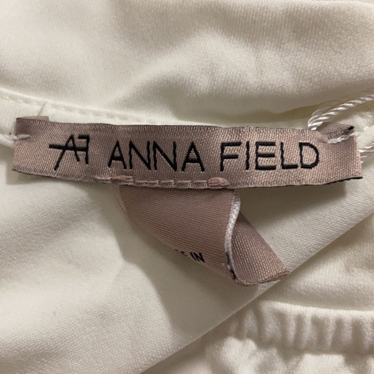 Anna Field