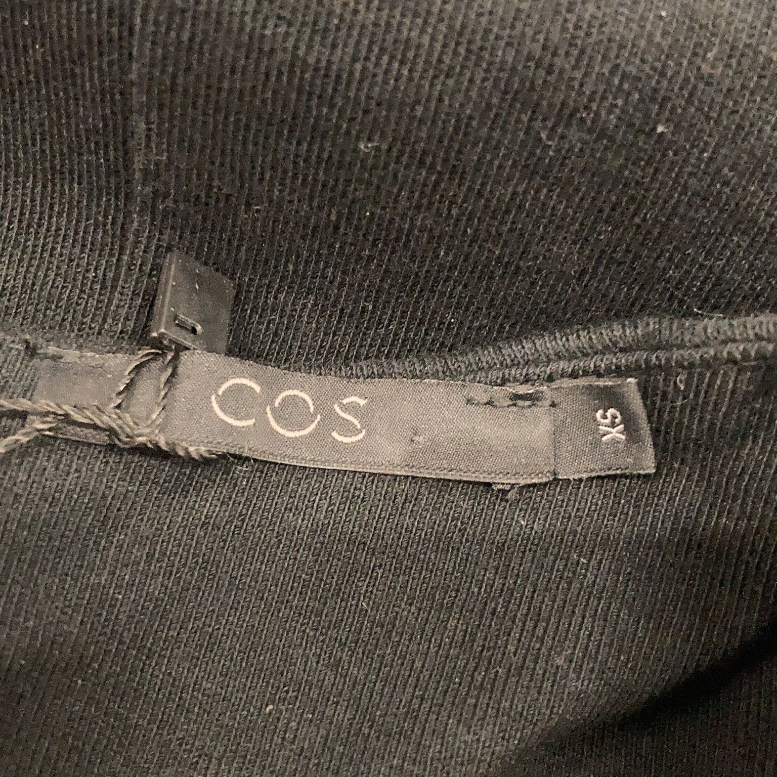 COS