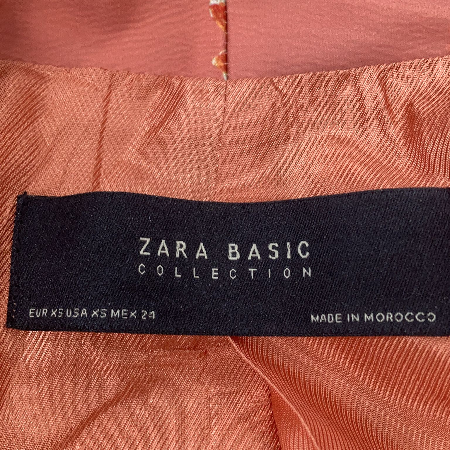 Zara Basic