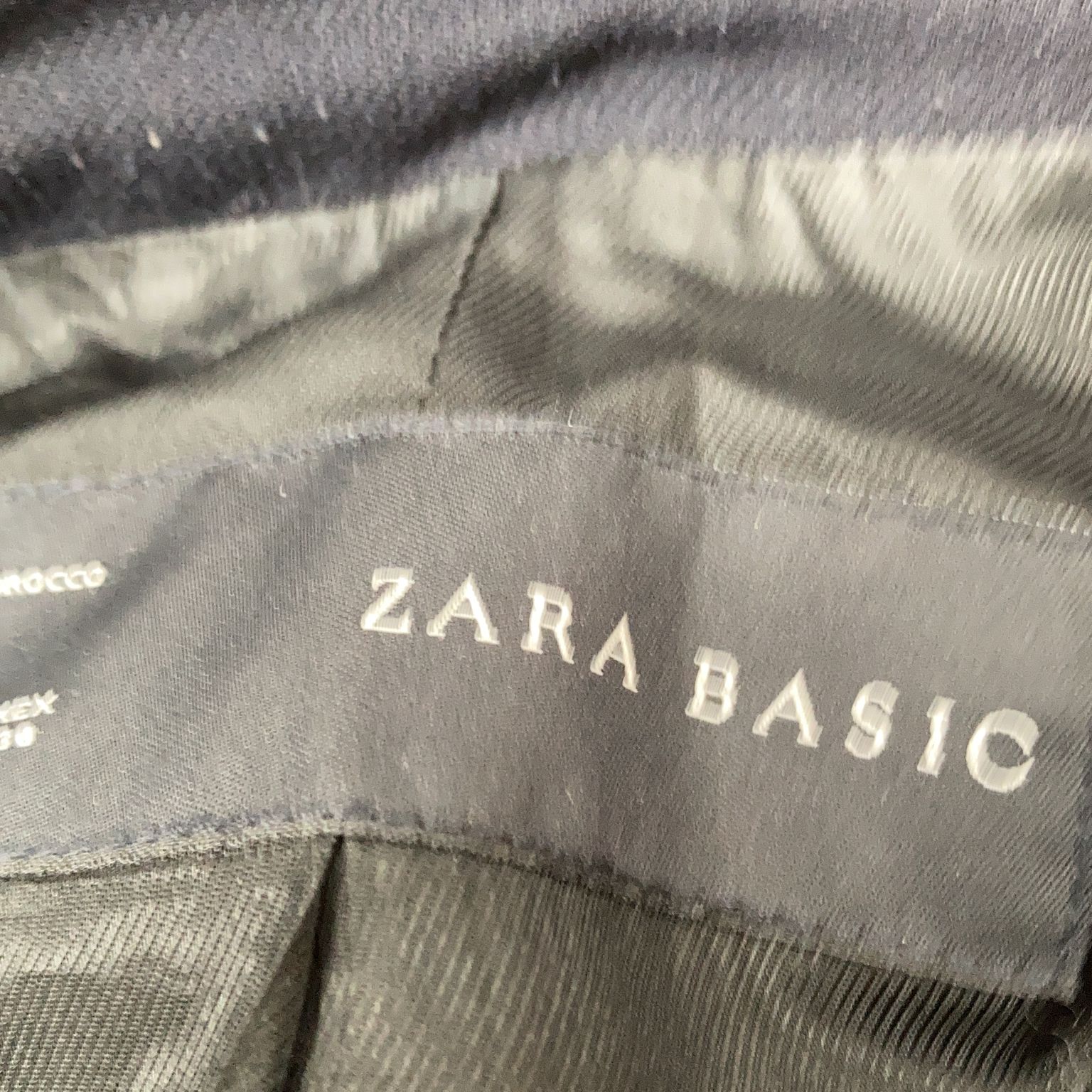 Zara Basic