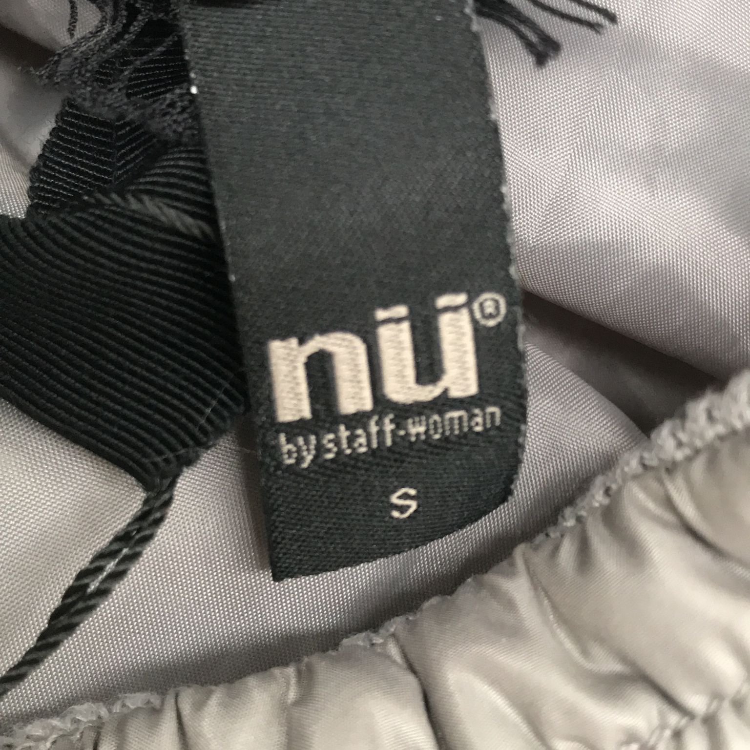 Nü by Staff-Woman