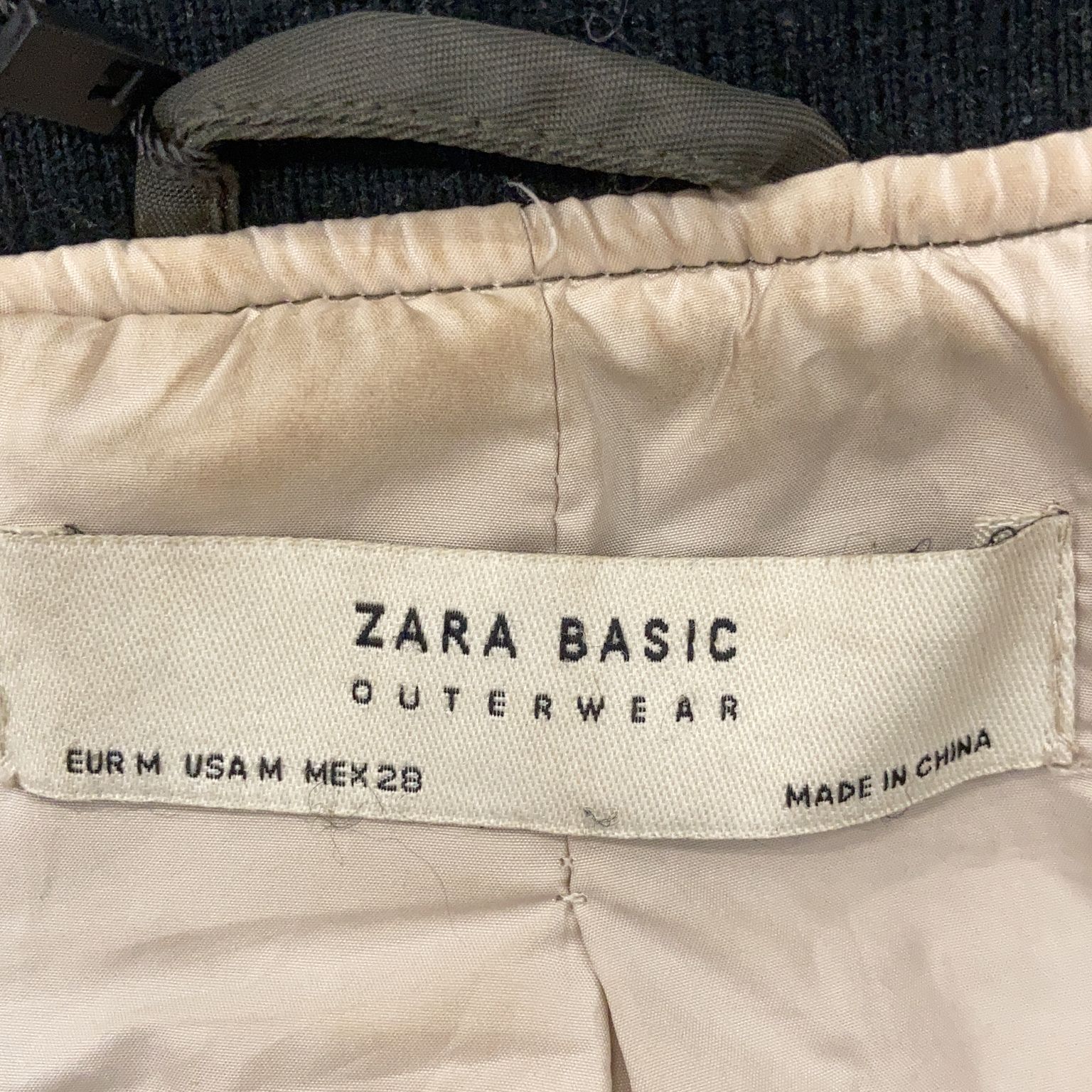 Zara Basic