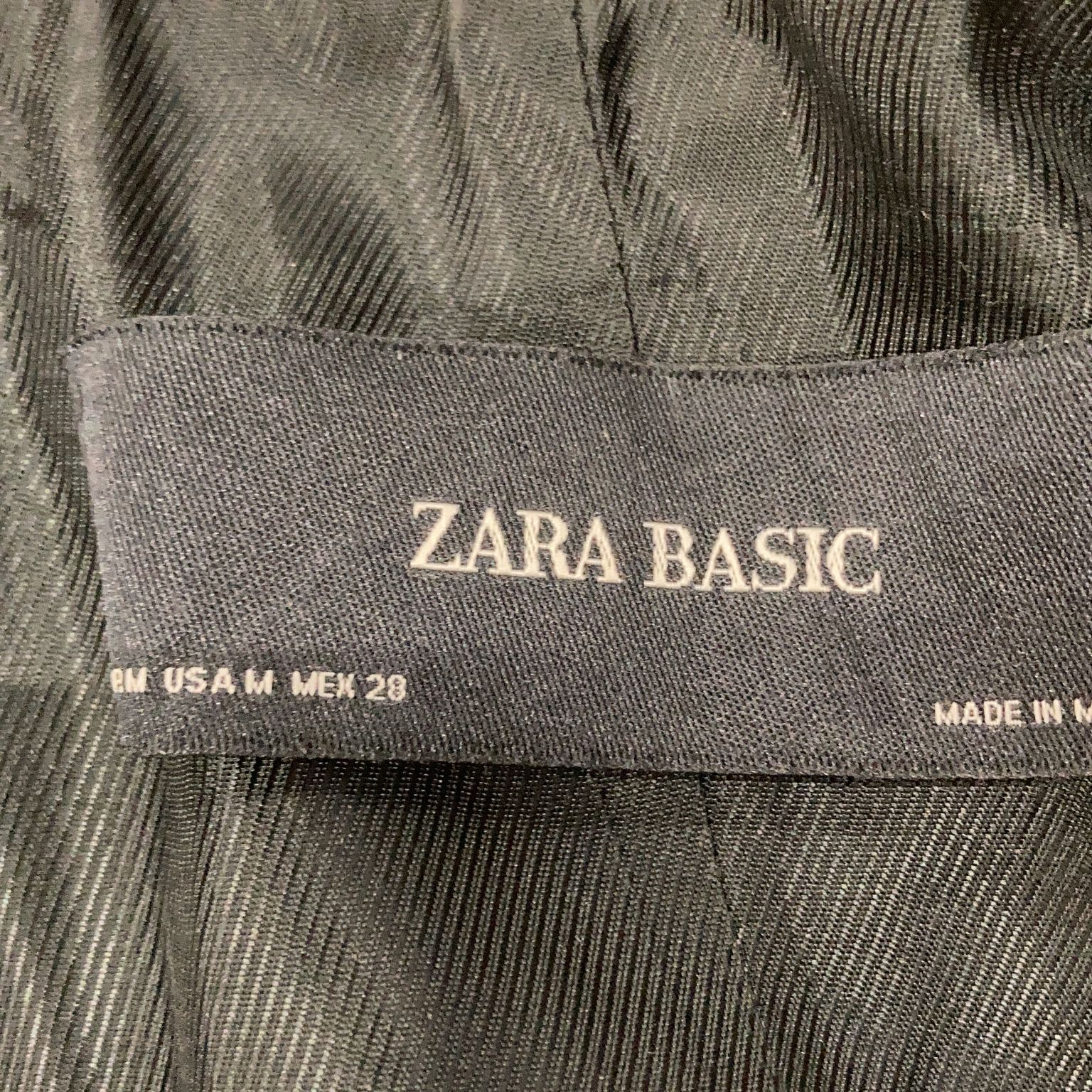 Zara Basic