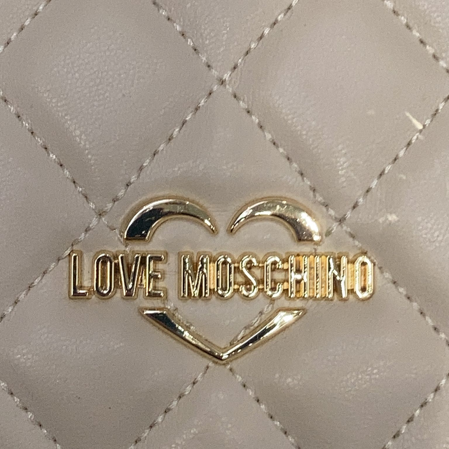 Love Moschino