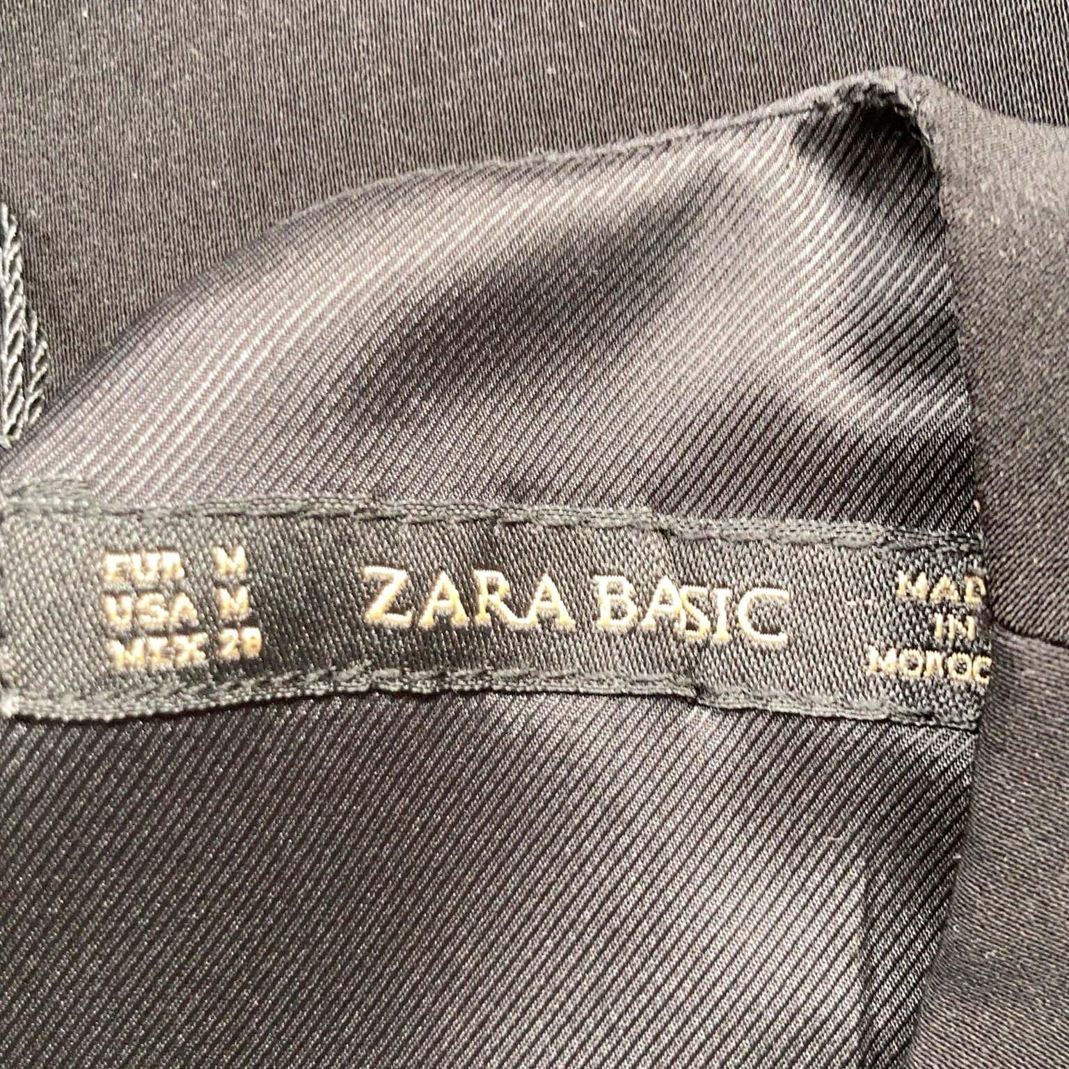 Zara Basic