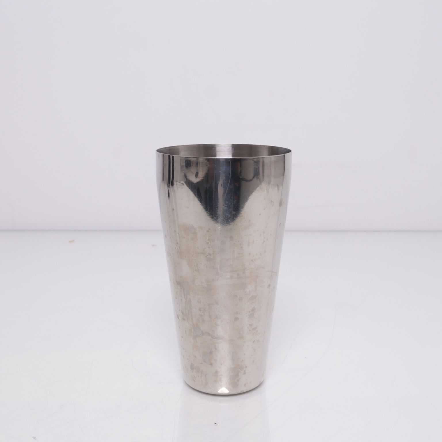 Cocktail shaker