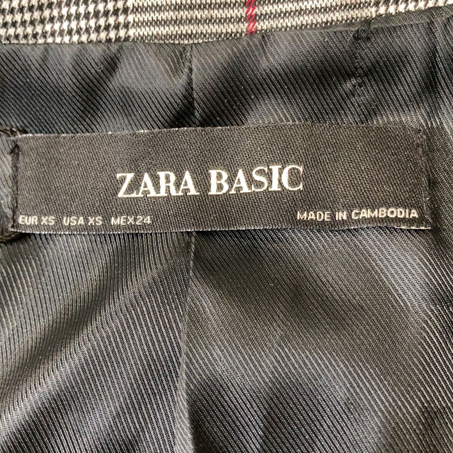 Zara Basic