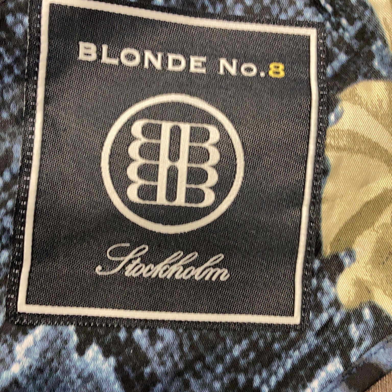 Blonde No8