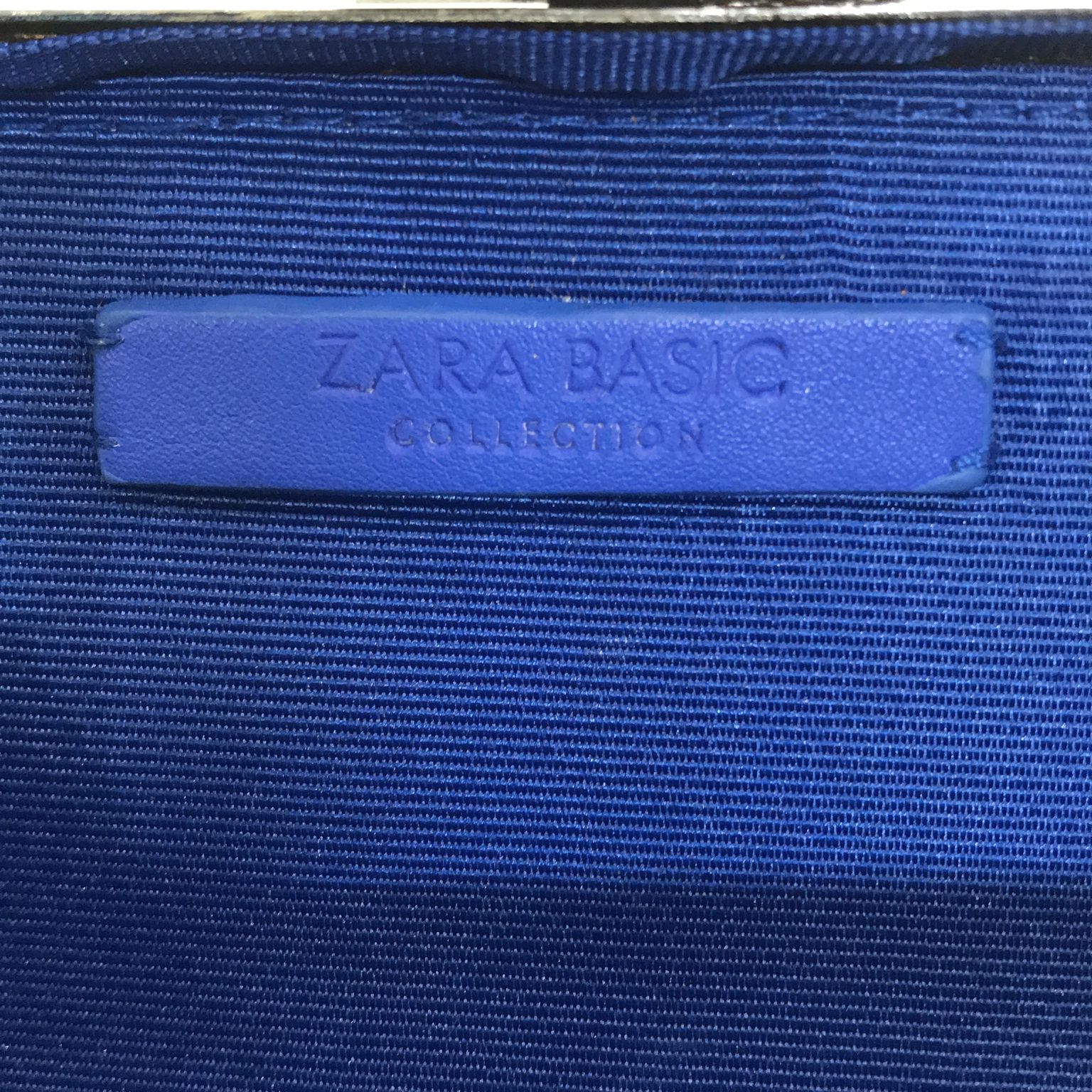 Zara Basic