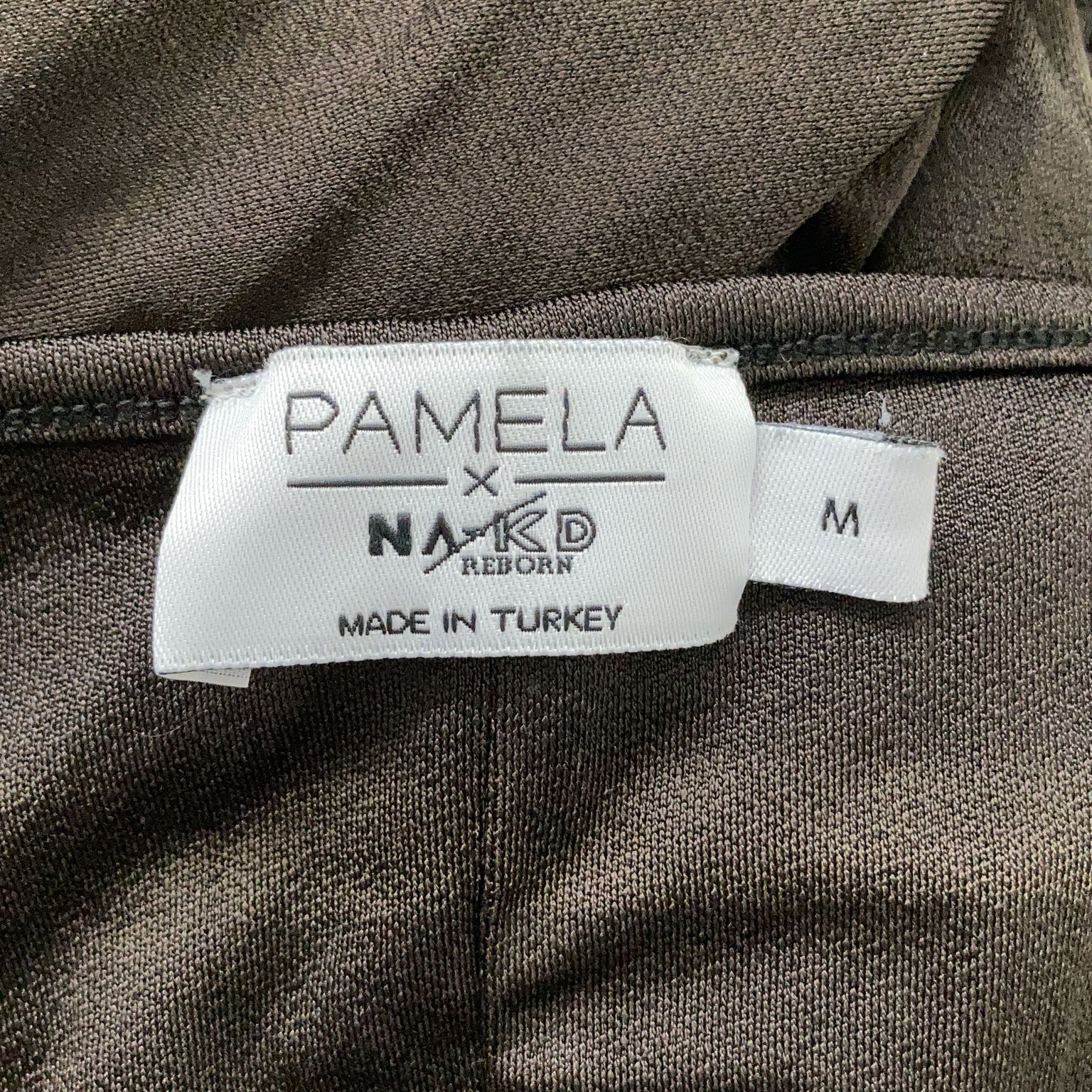 Pamela x NA-KD