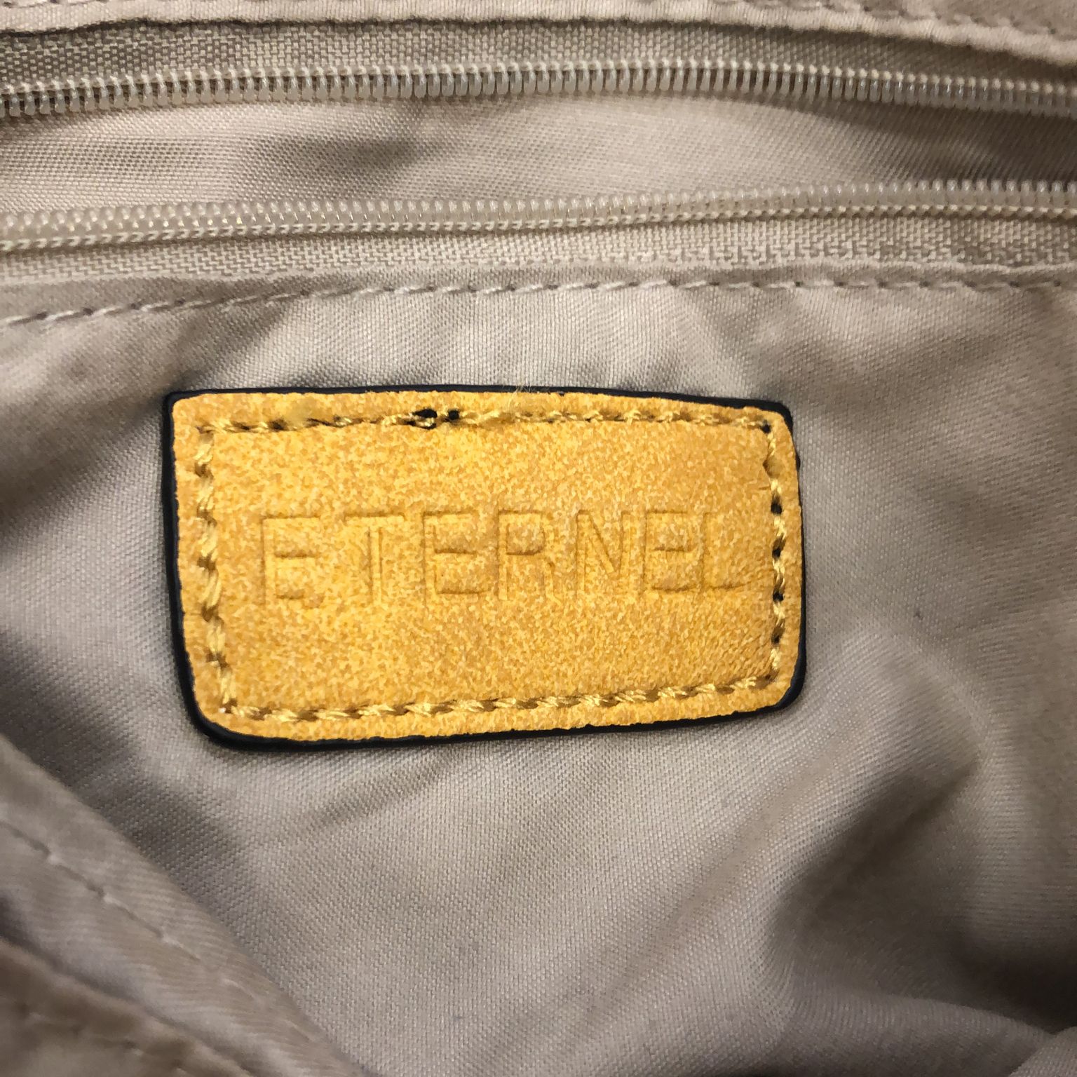 Eternel