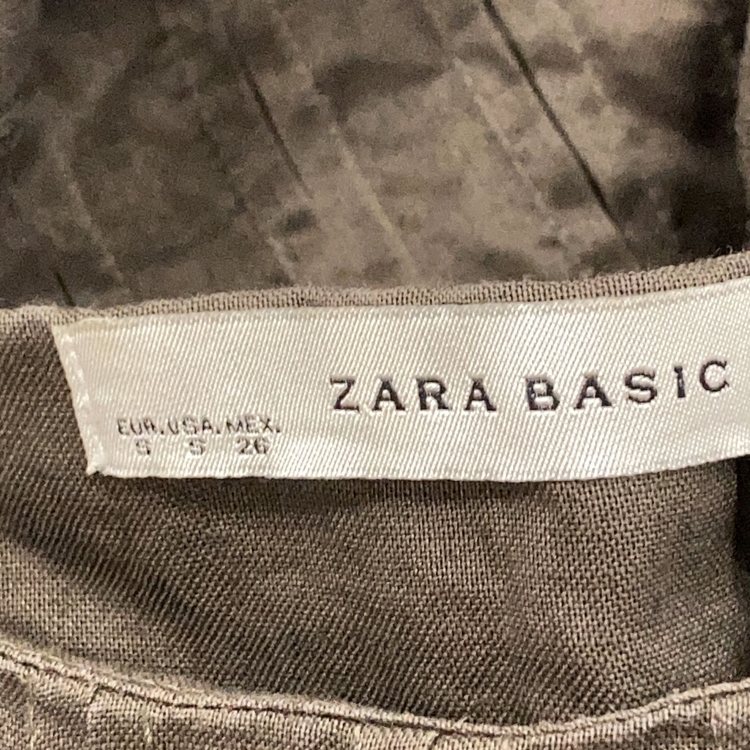 Zara Basic