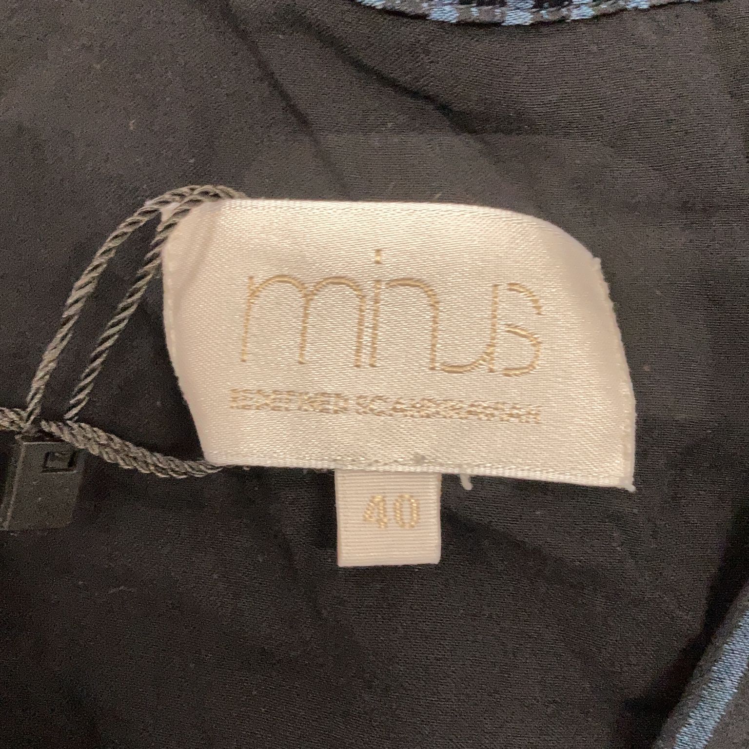 Minus