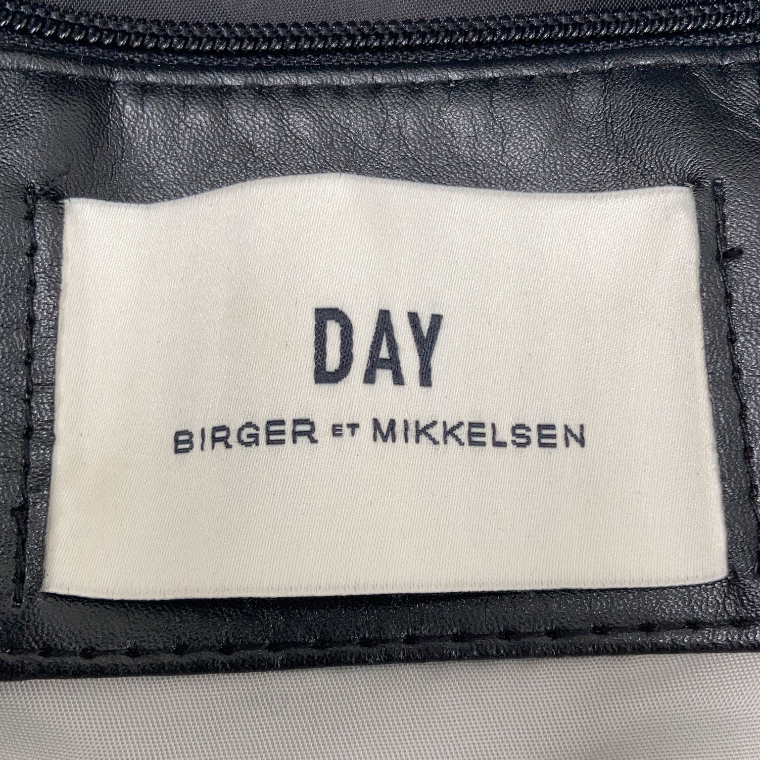 DAY Birger et Mikkelsen