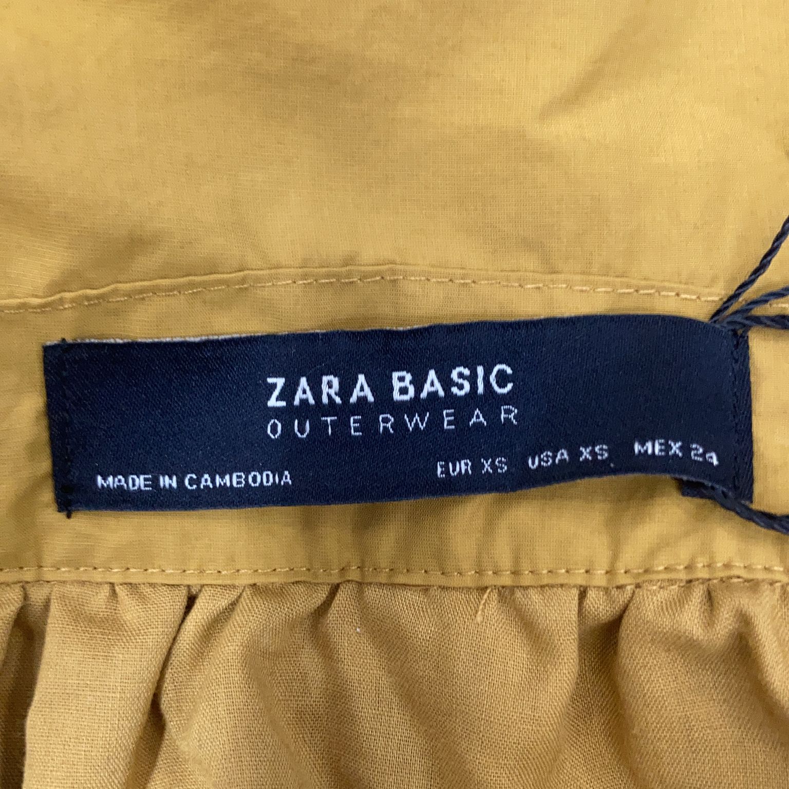 Zara Basic