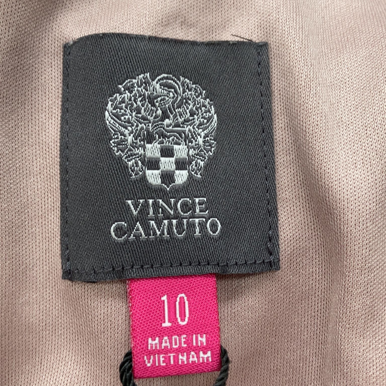 Vince Camuto