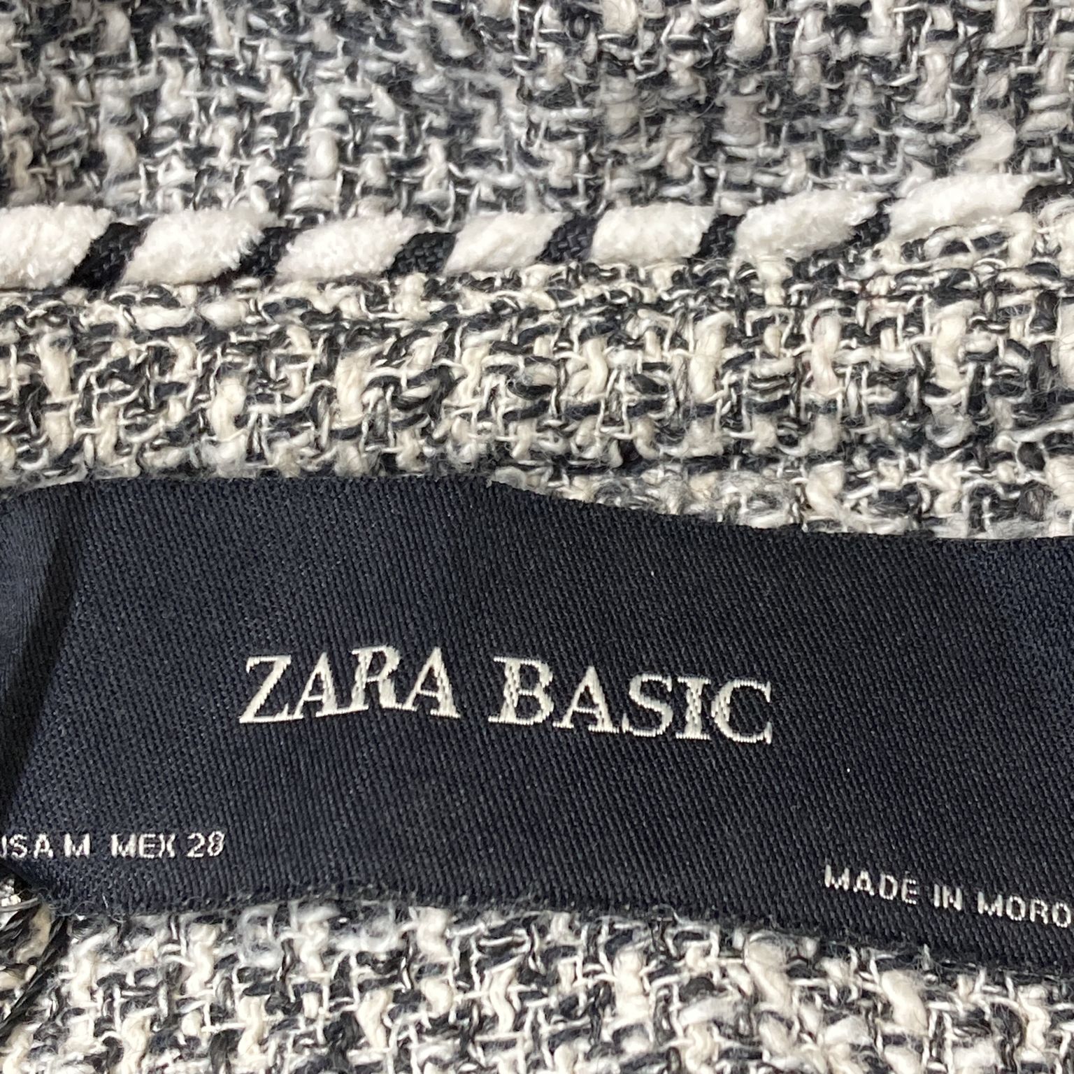 Zara Basic