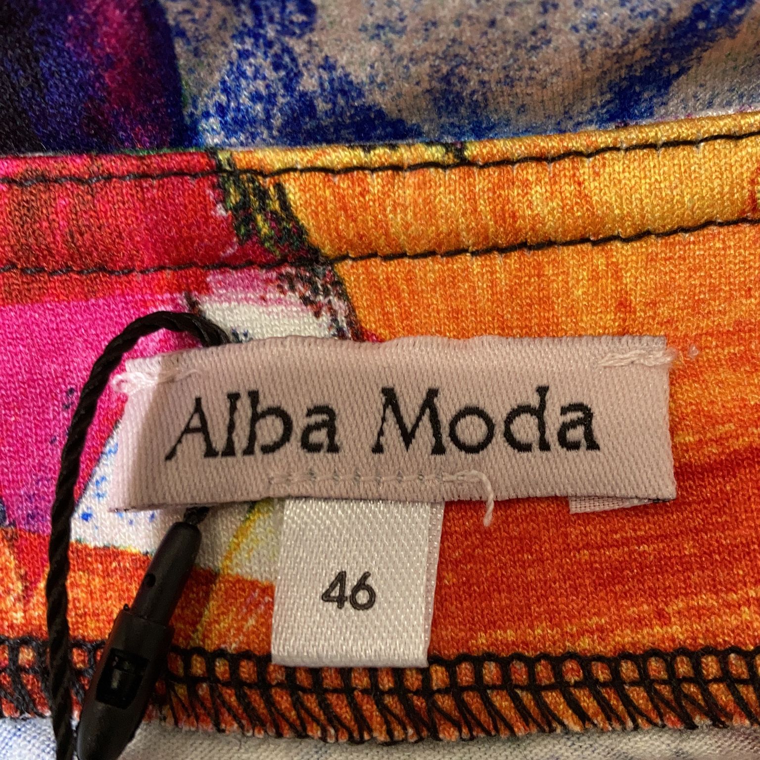 Alba Moda