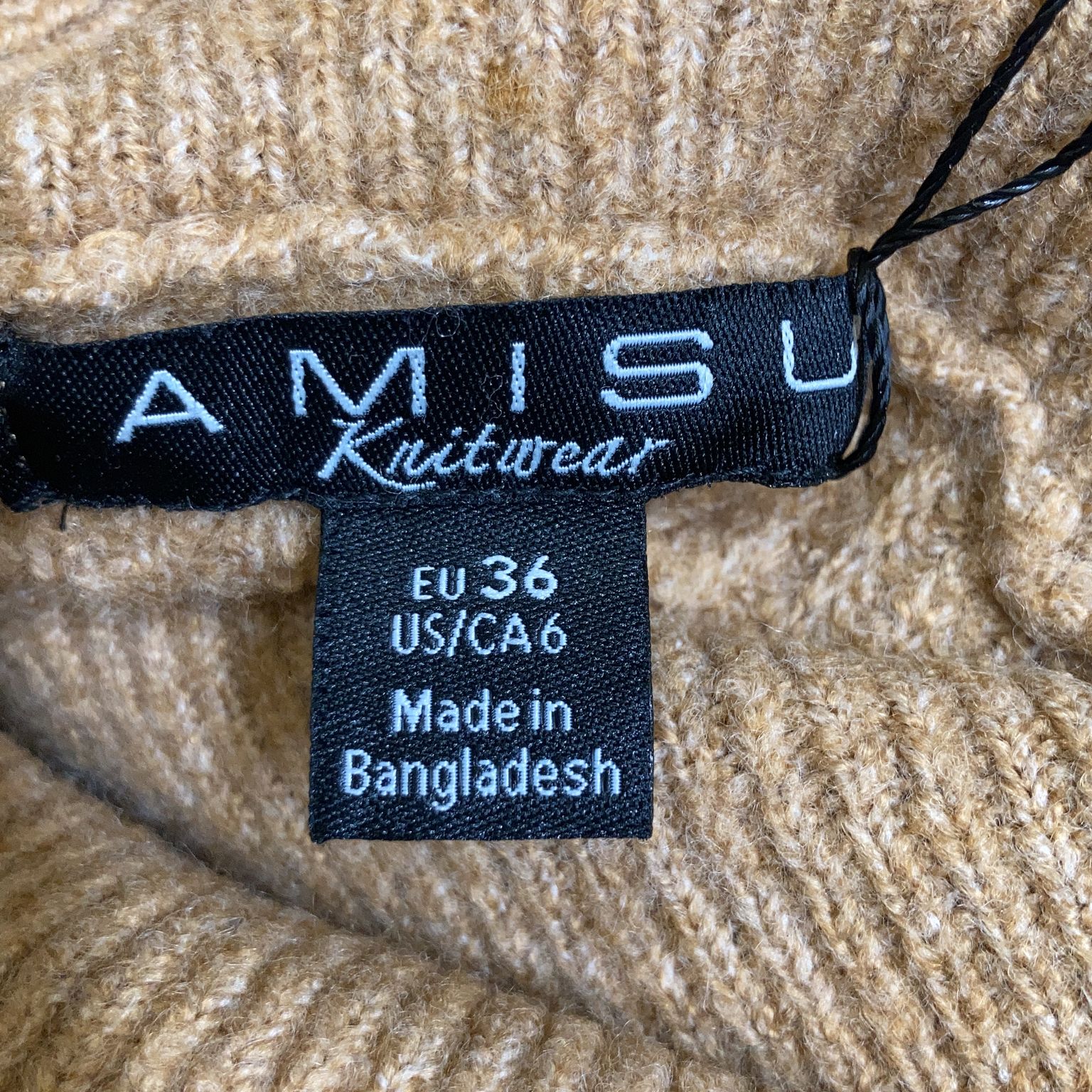 Amisu Knitwear