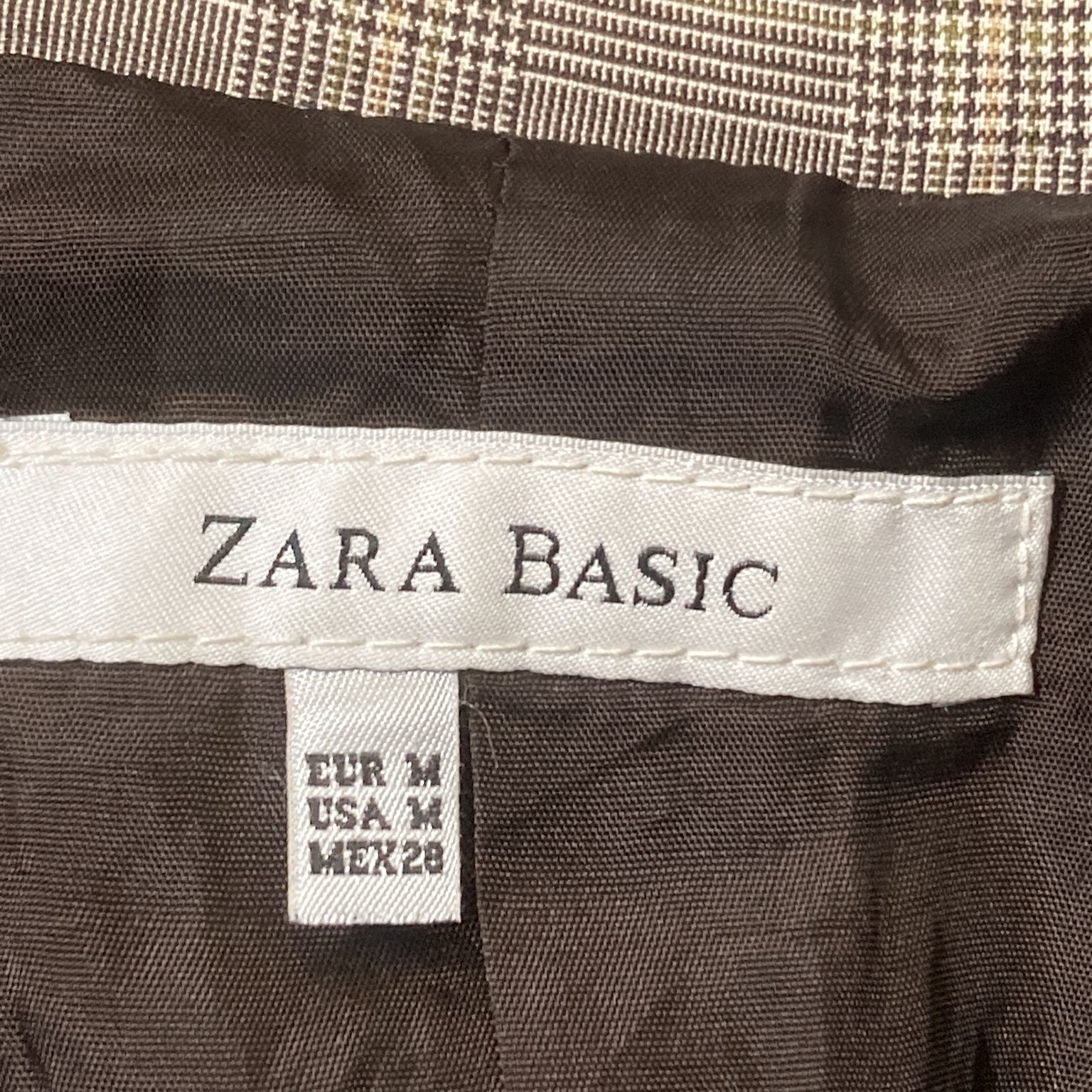 Zara Basic