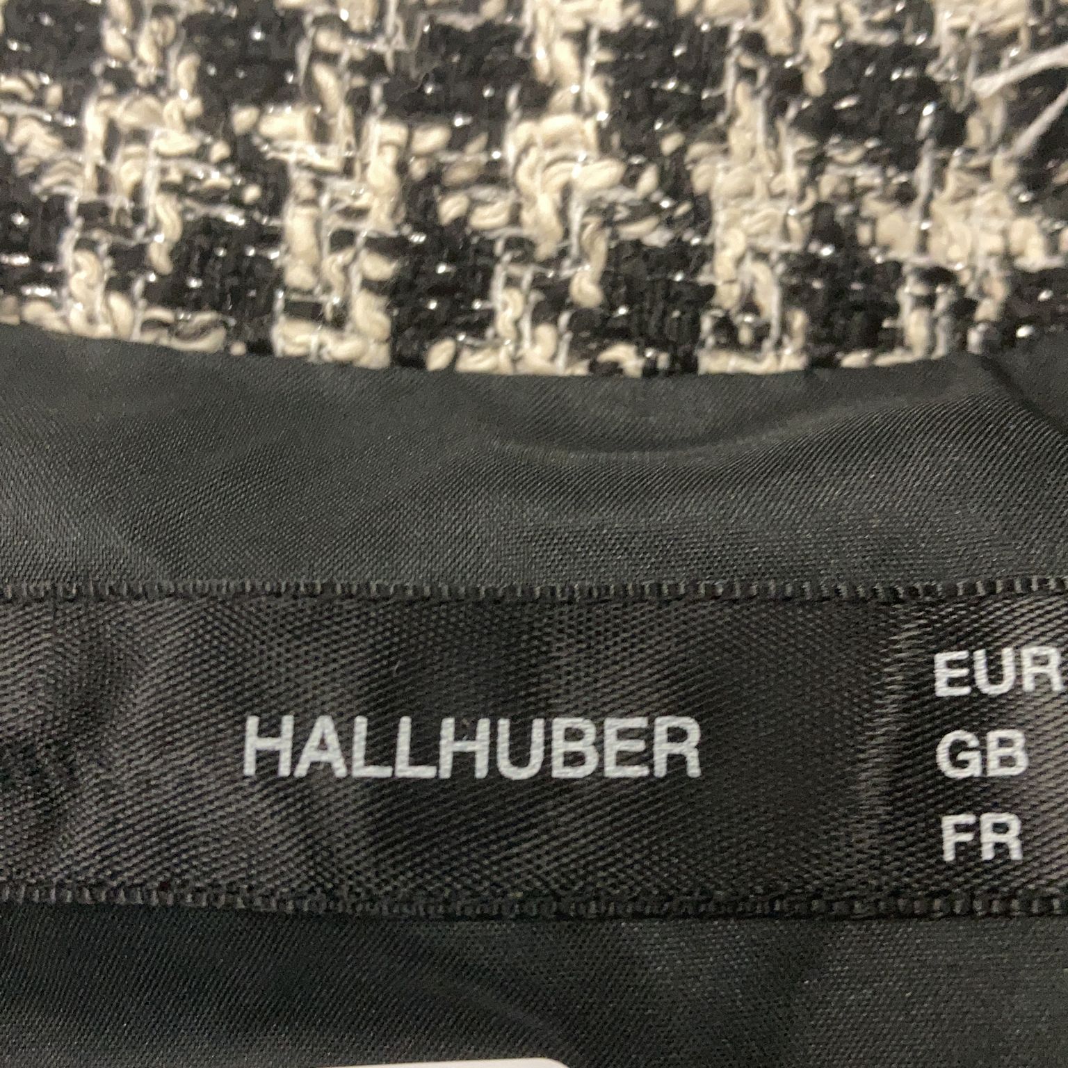 Hallhuber