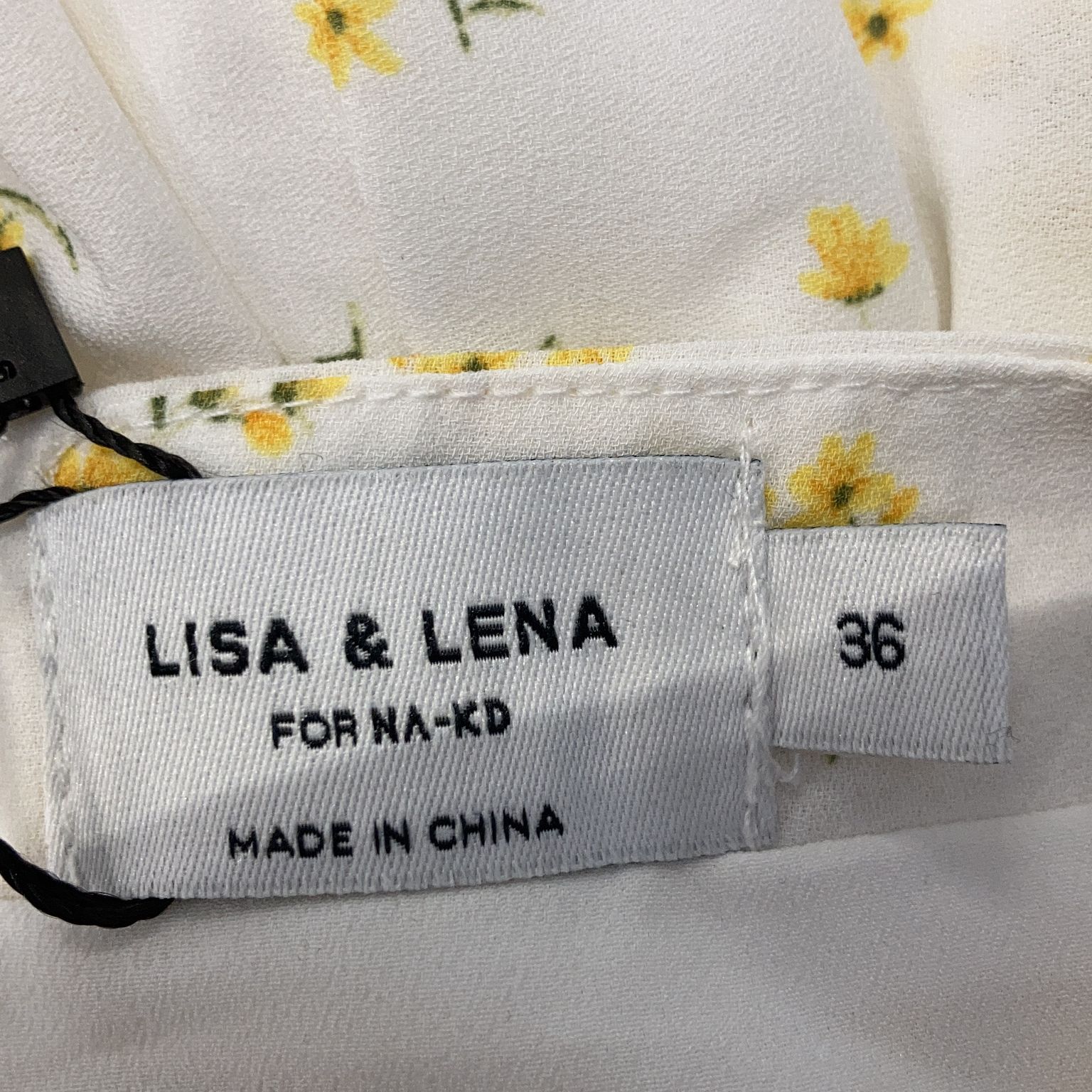 Lisa  Lena x NA-KD