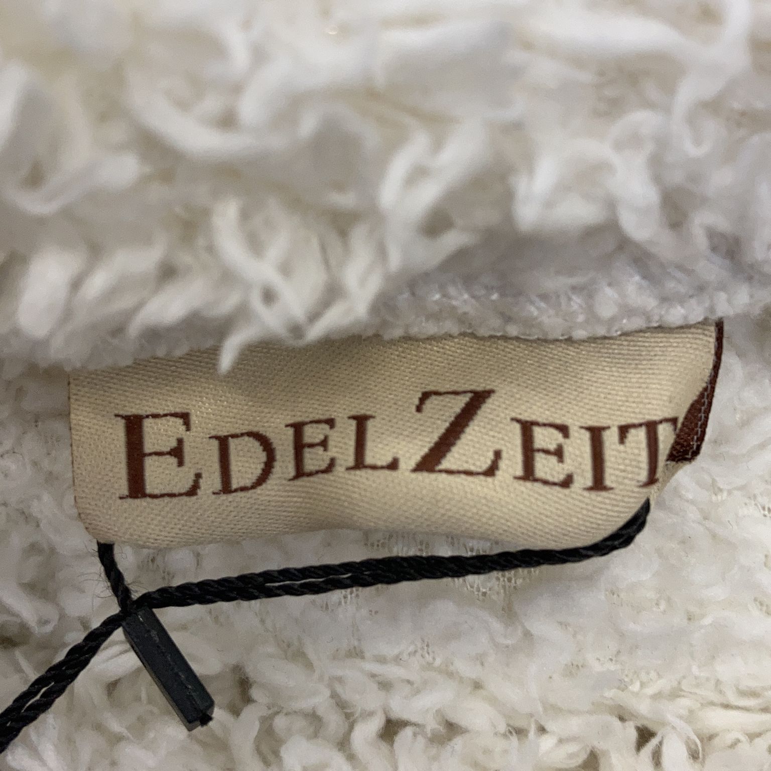 Edel Zeit