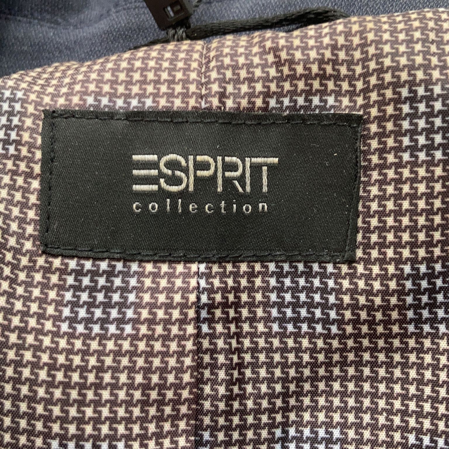 ESPRIT Collection