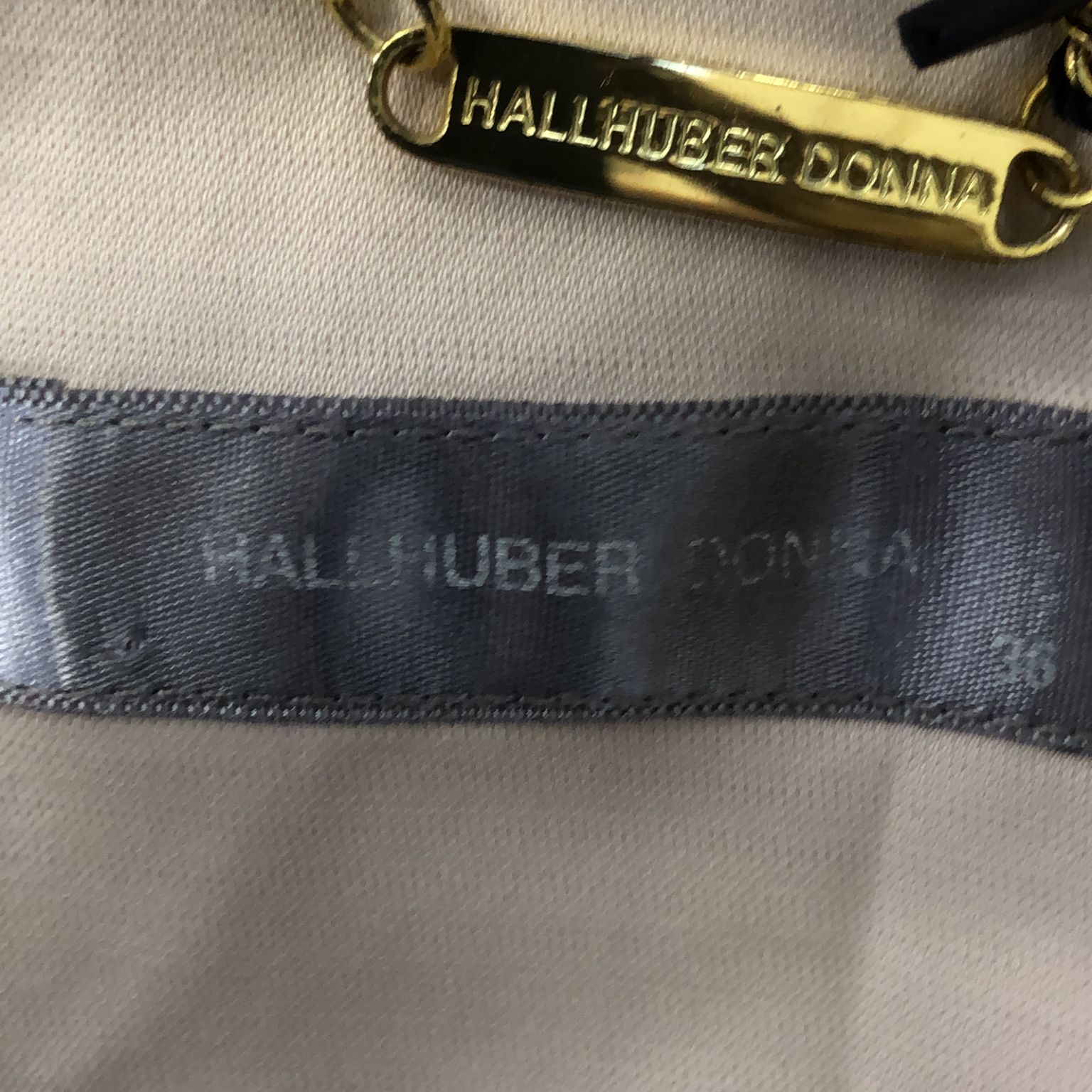 Hallhuber