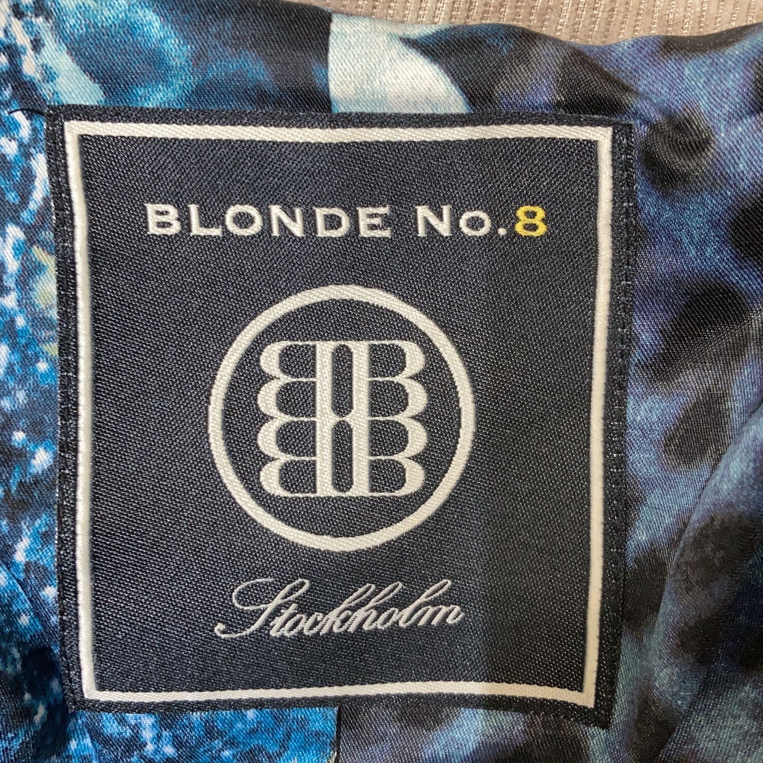 Blonde No.8