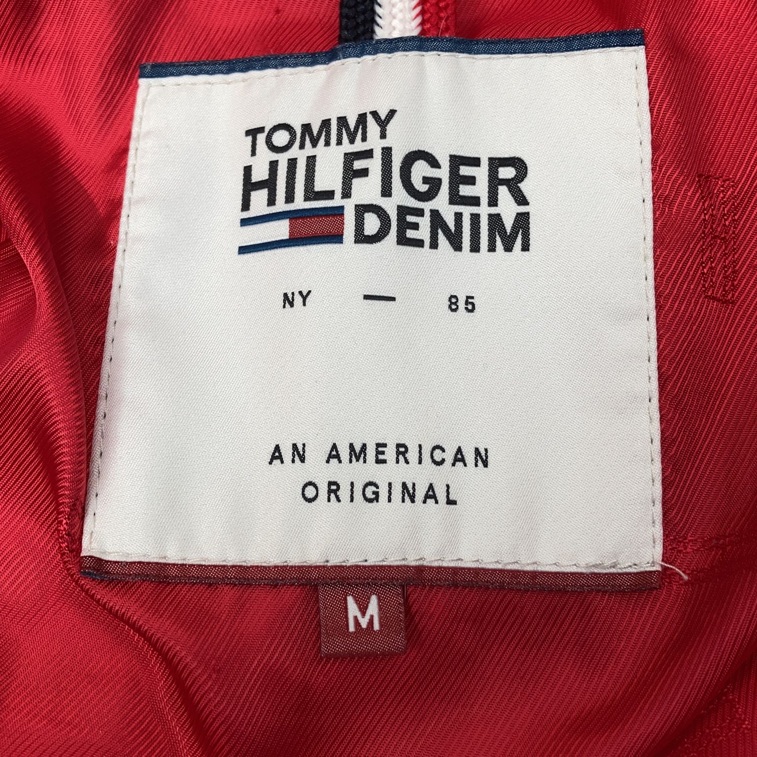 Tommy Hilfiger