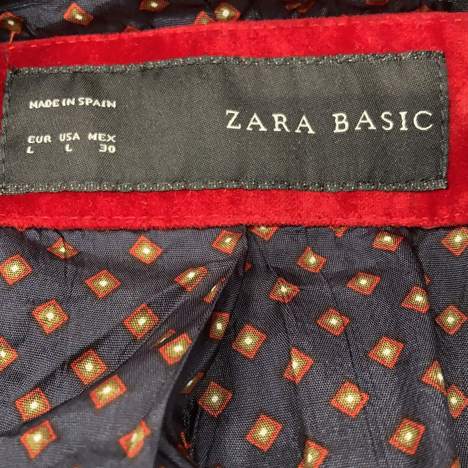 Zara Basic