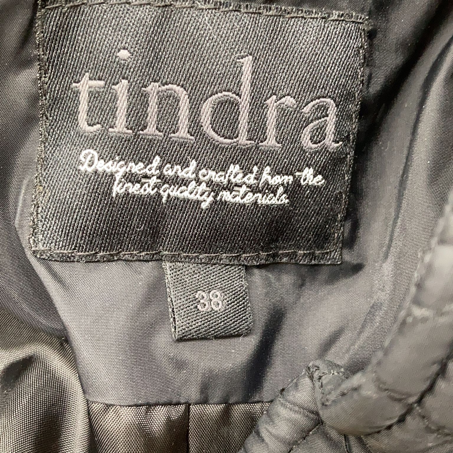 Tindra