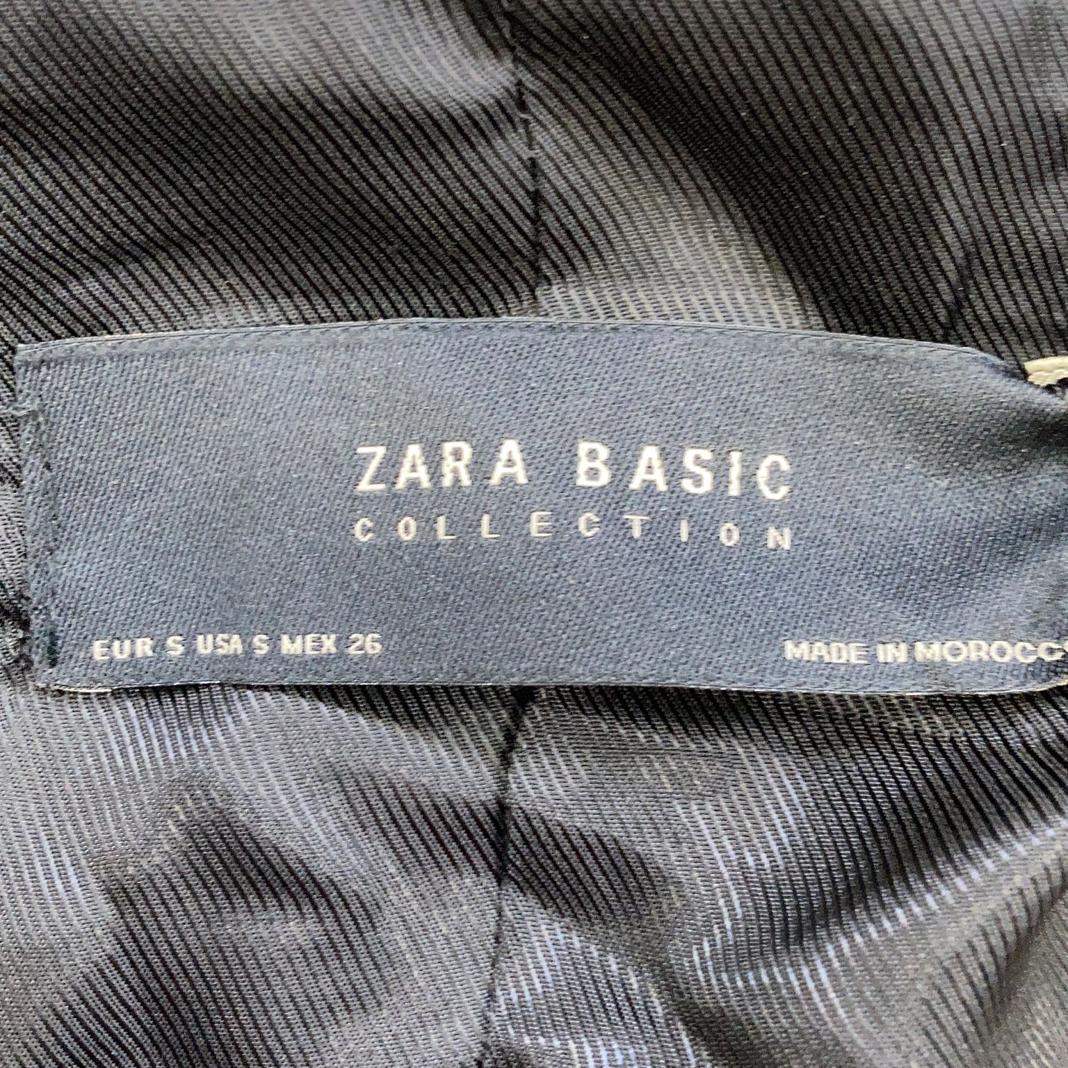 Zara Basic