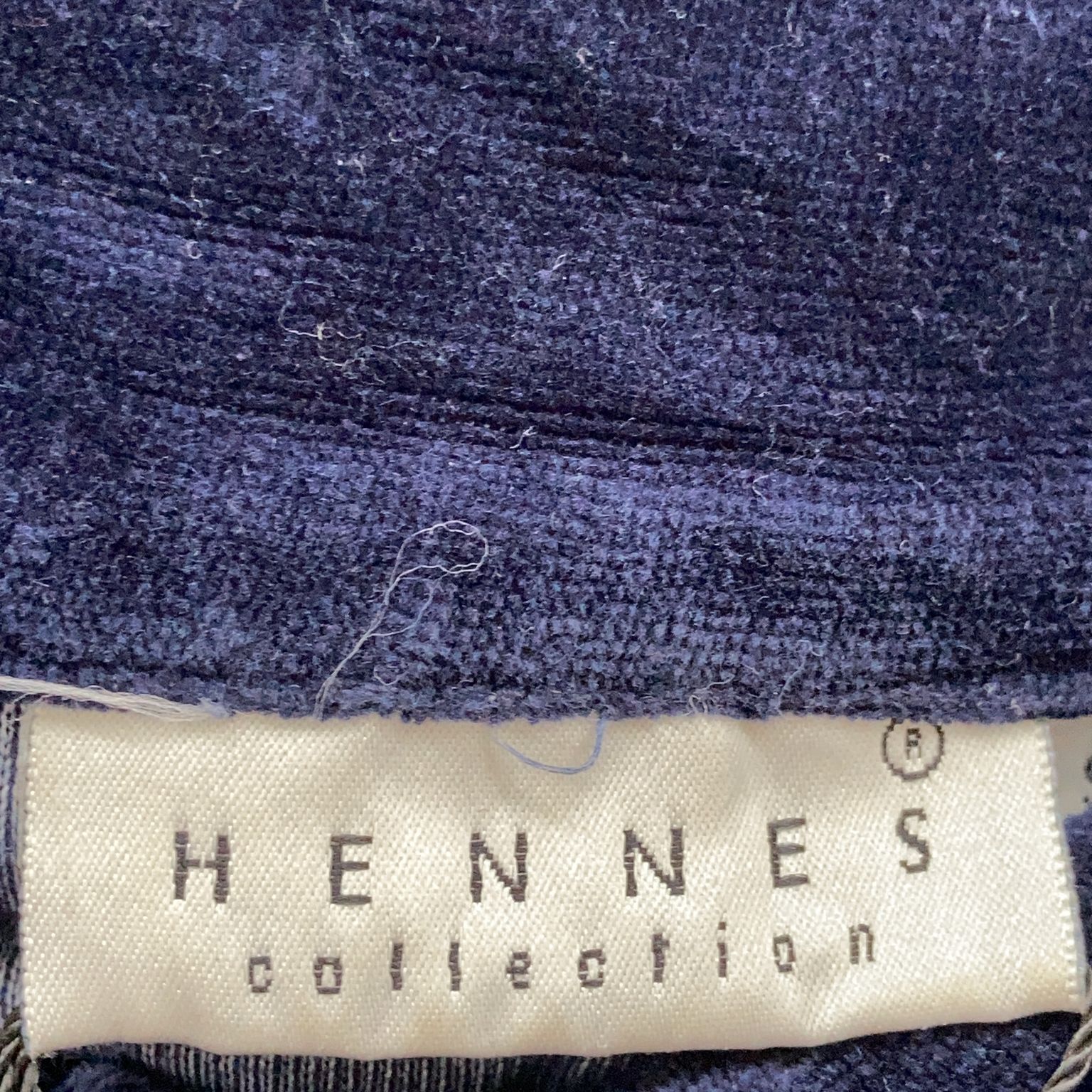 Hennes Collection